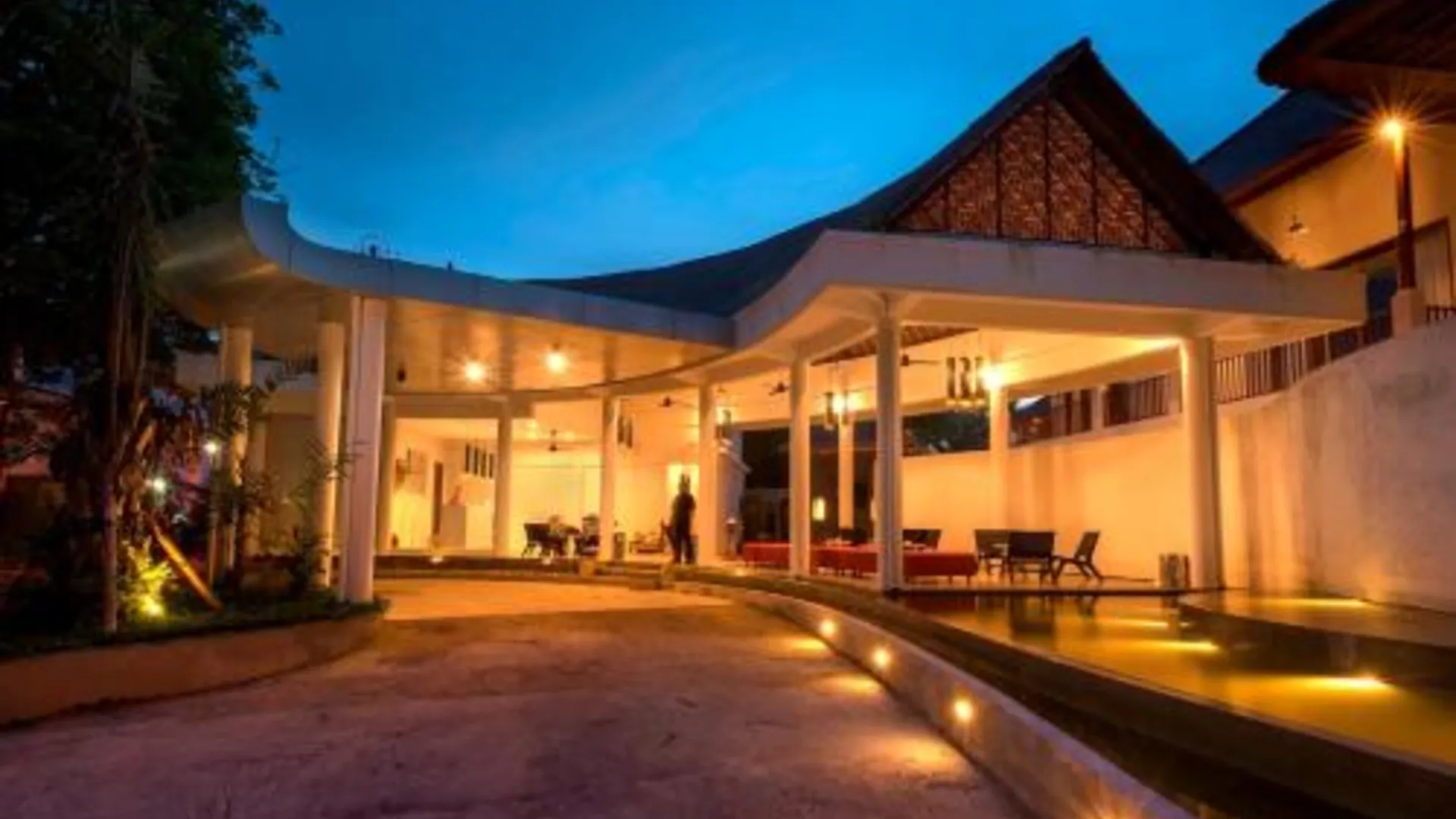 발리 빌라 푸리 아유 3성급 호텔 로비