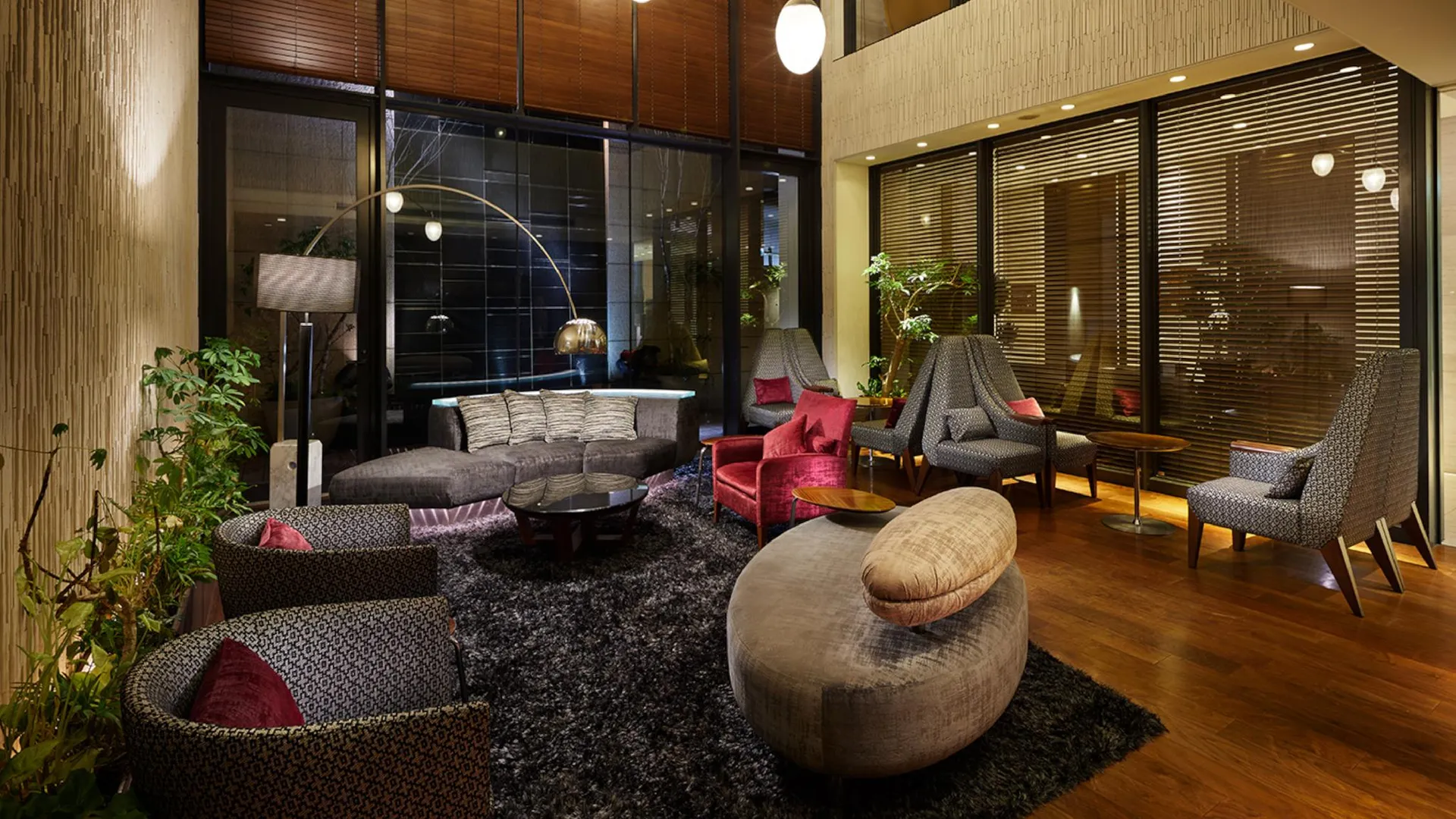 도쿄 / 동경 솔라리아 니시테추 호텔 긴자 4성급 호텔 로비