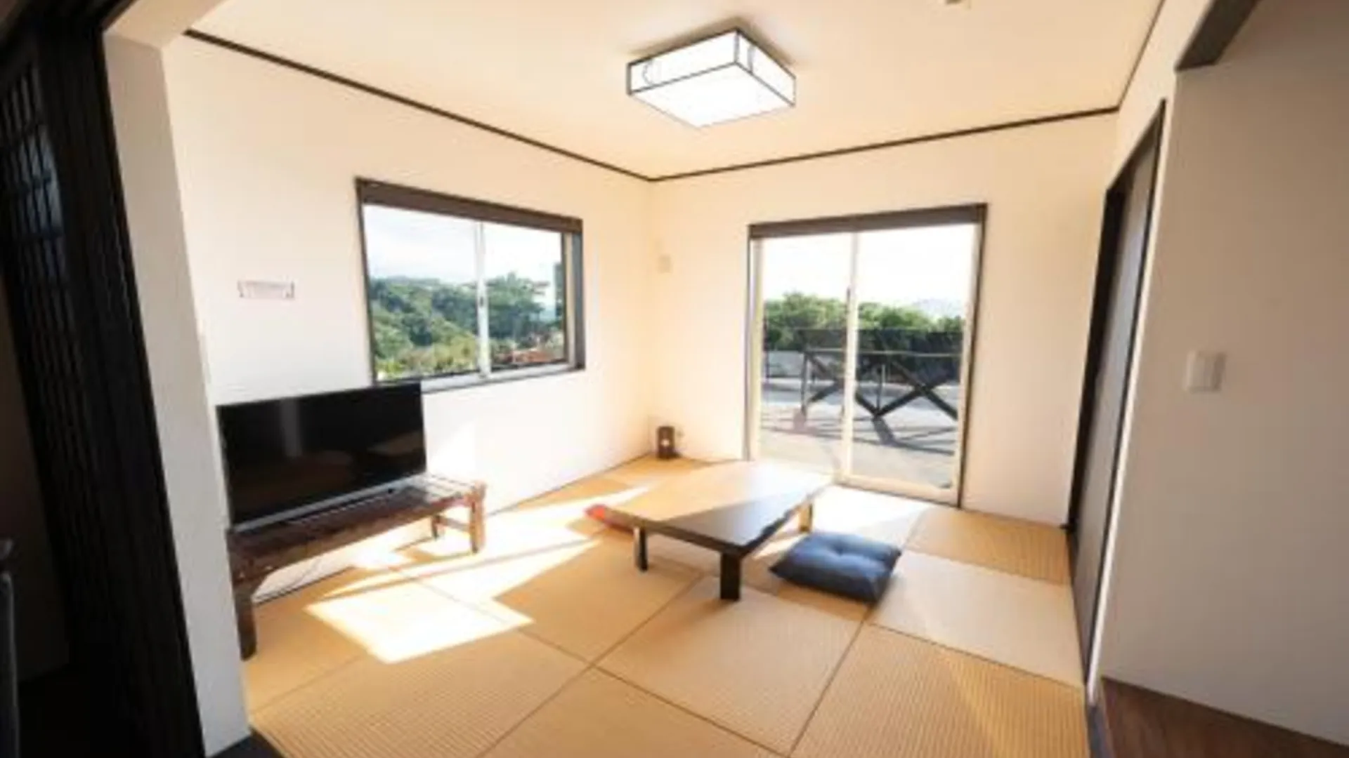 오키나와 본섬 トワイライトヒルズ Twilight Hills 4성급 싱글룸 스위트룸