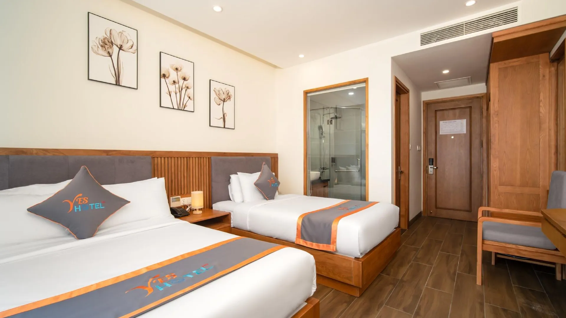 다낭 예스 호텔 다낭 호텔 스위트룸