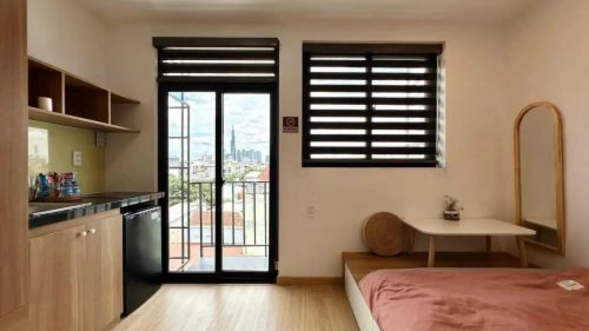 호치민 핫낭 가든 - 홈스테이 앤 레스토랑 1성급 호텔 스위트룸