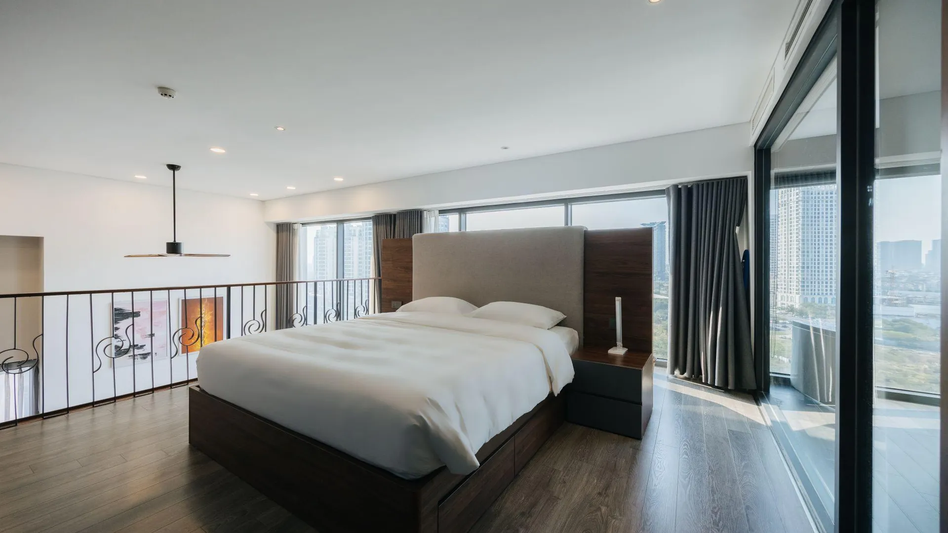 하노이 펜트스튜디오 웨스트레이크 - 킴 아파트먼트 앤 홈스테이즈 4성급 게스트하우스 스위트룸