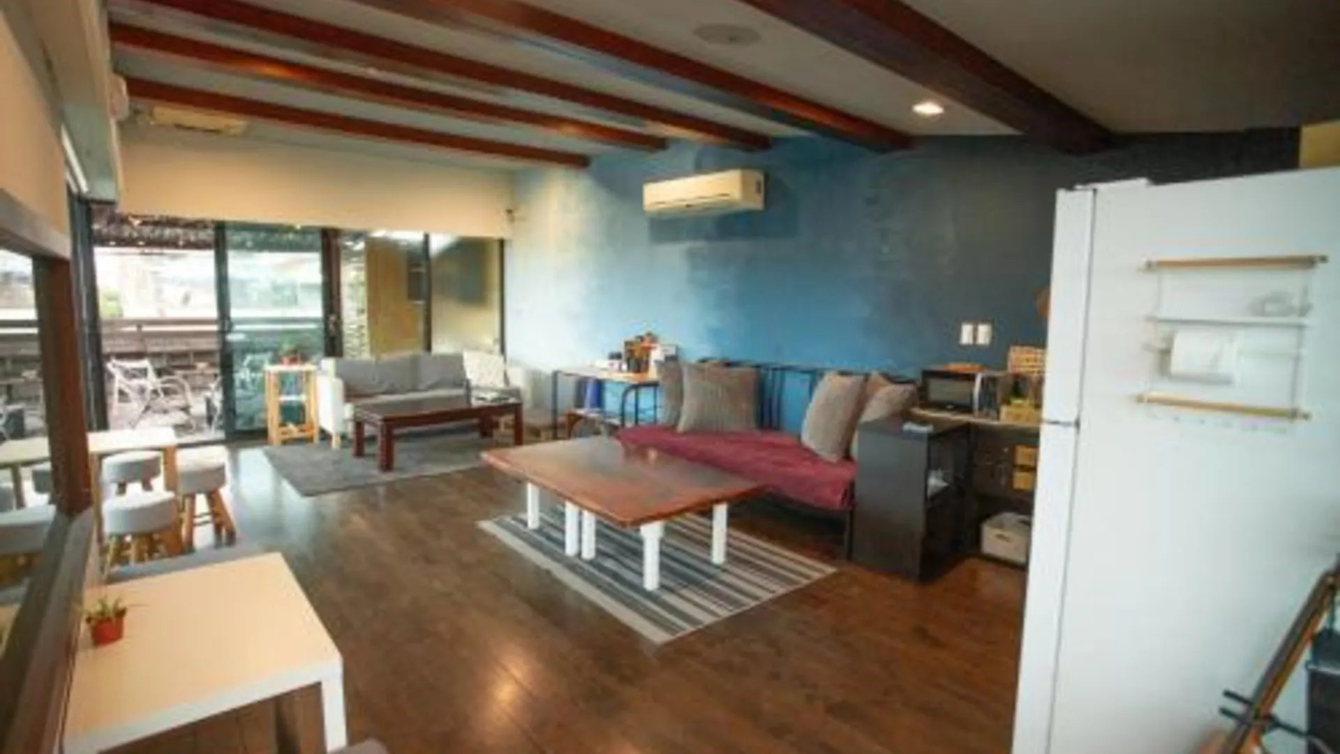 타이베이 샤오자오루 코너 호스텔 앤 카페 3성급 호텔 로비