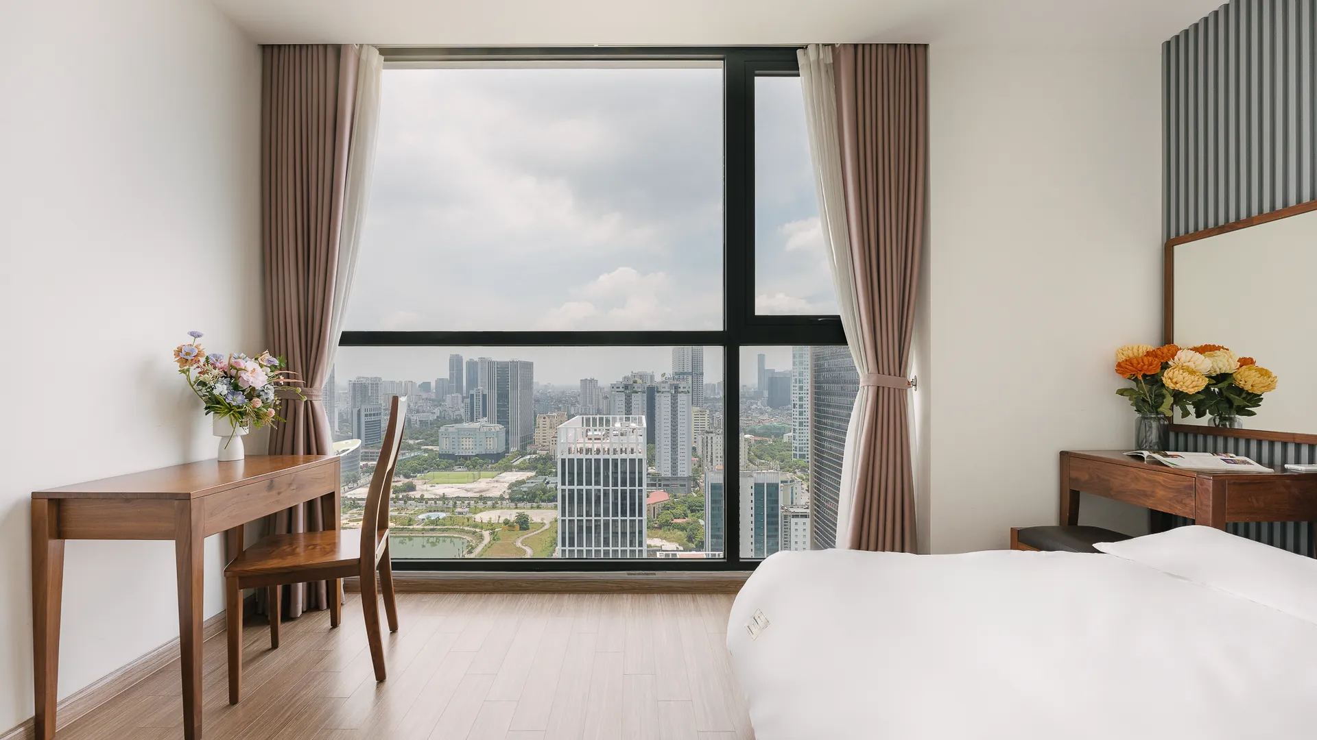 하노이 빈홈 스카이 레이크 5성급 게스트하우스 스위트룸