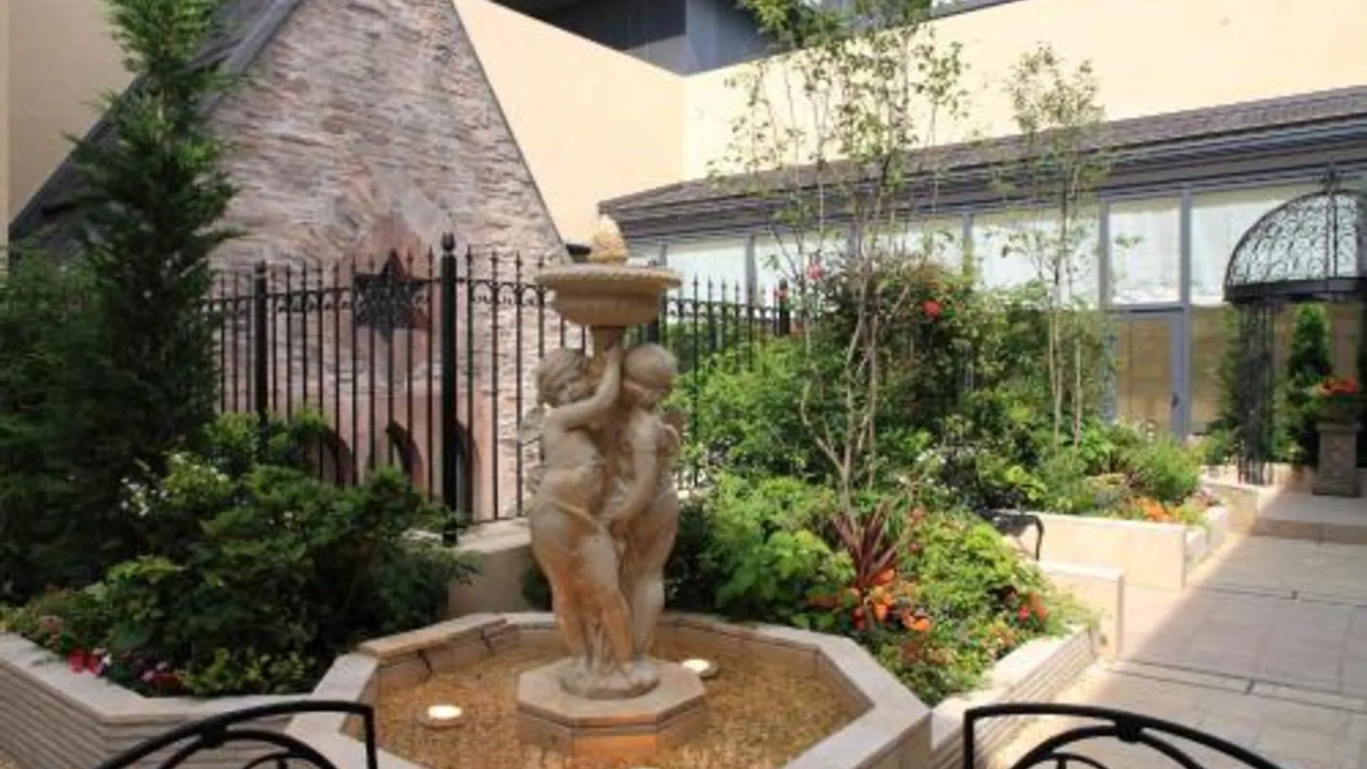 오사카 호텔 몬토레 그라스미아 오사카 4성급 호텔 레스토랑