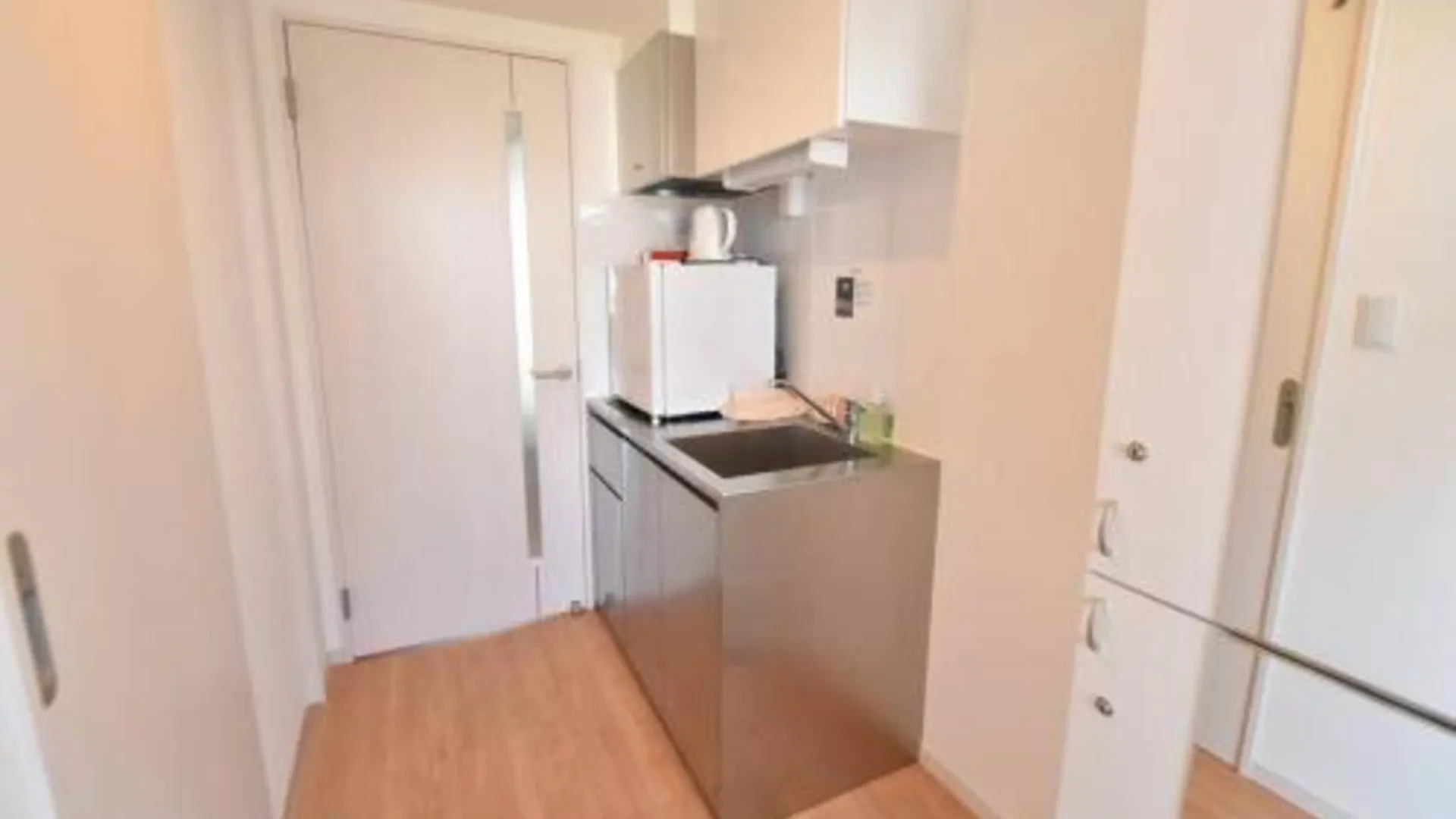 후쿠오카 Enzo Fukuoka 3성급 게스트하우스 외관