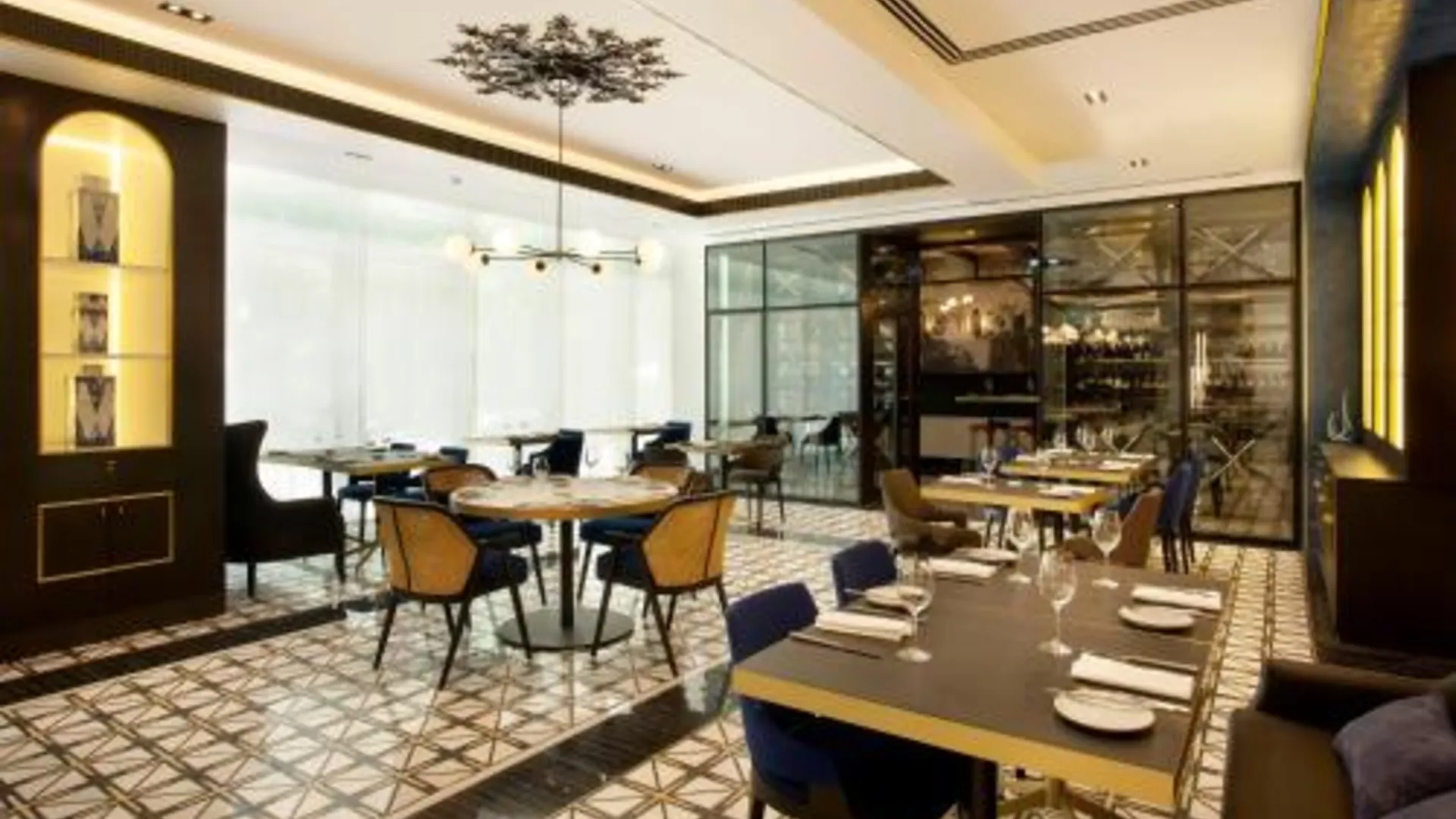 리스본 소피텔 리스본 리베르다데 5성급 호텔 수영장