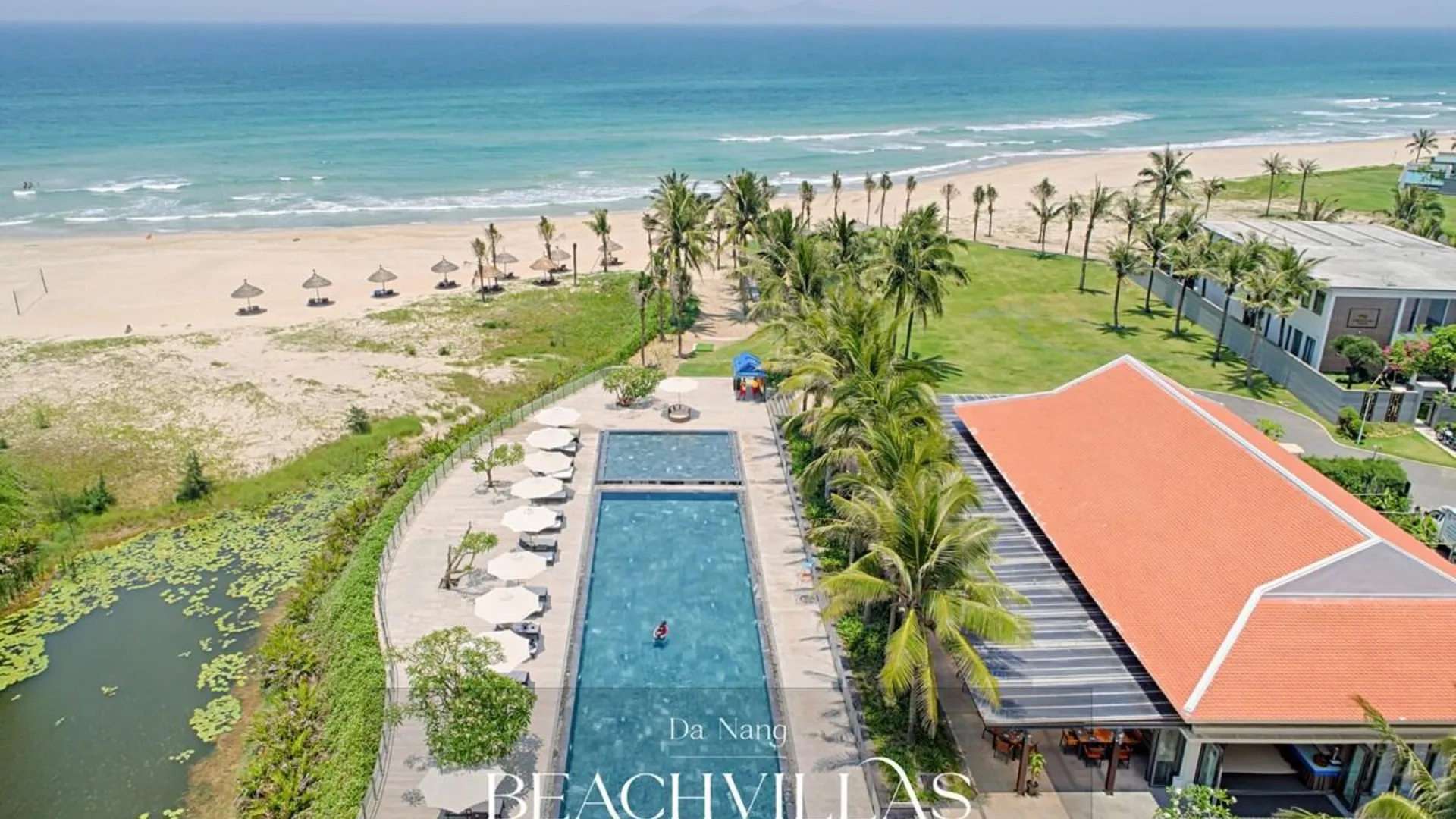 다낭 호아하이의 빌라 (1000m², 침실 8개, 프라이빗 욕실 8개) 5성급 싱글룸 수영장