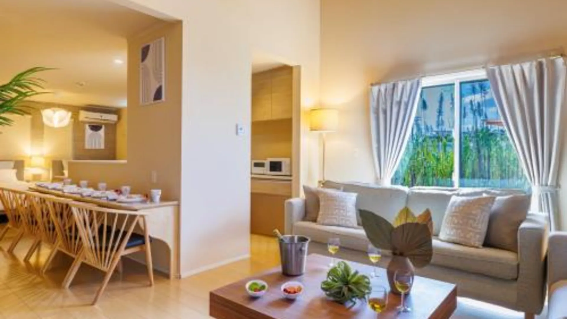 오키나와 본섬 우삼바루의 빌라 (m², 침실 3개, 프라이빗 욕실 1개) 4성급 게스트하우스 스위트룸