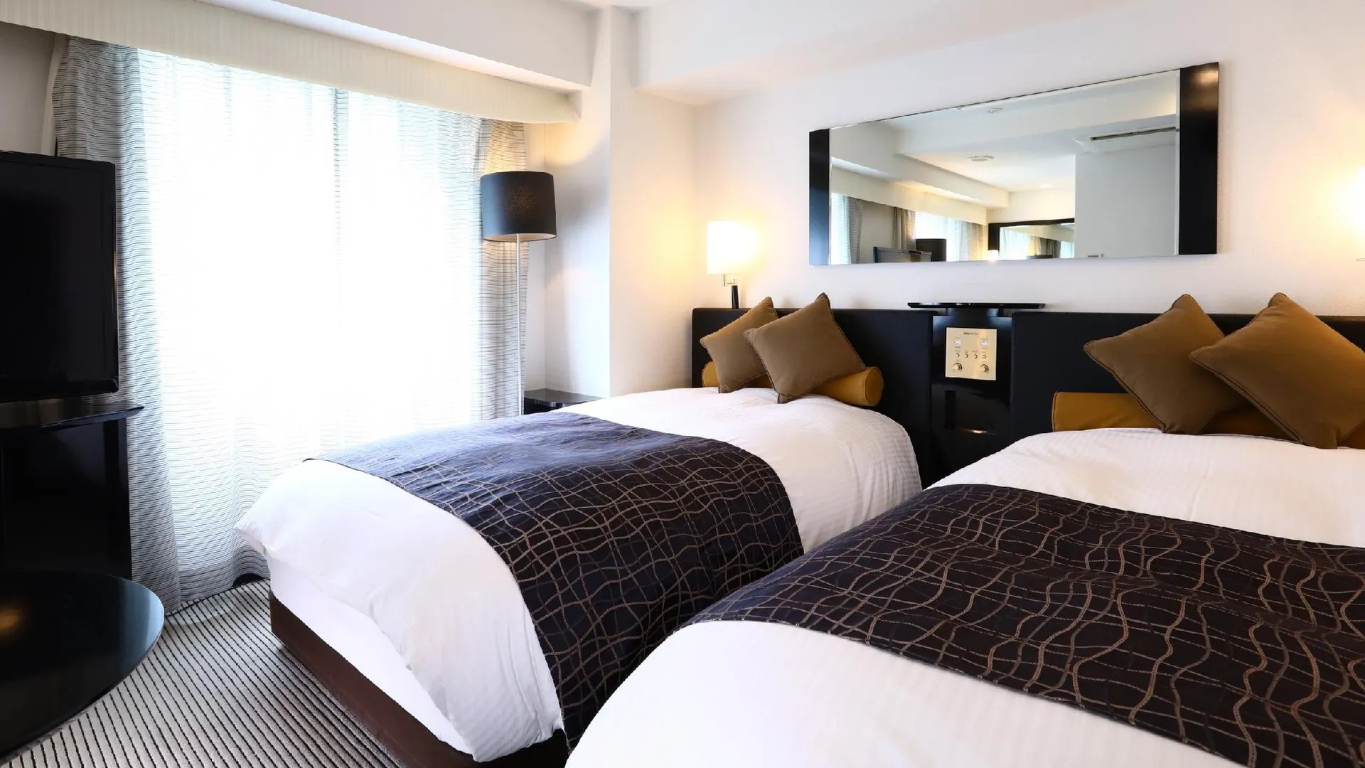 도쿄 / 동경 APA 호텔 코뎀마초-에키마에 3성급 호텔 전망