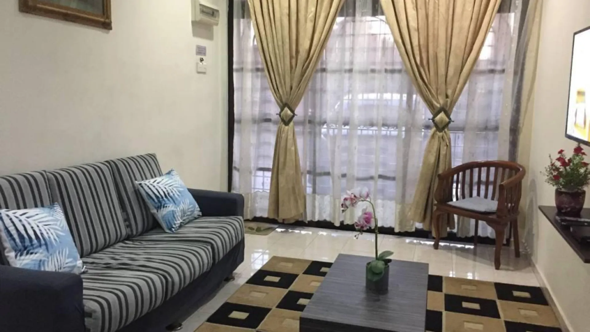 말라카 멜라카텡가의 프라이빗 하우스 (130m², 침실 3개, 프라이빗 욕실 2개) 3성급 싱글룸 객실