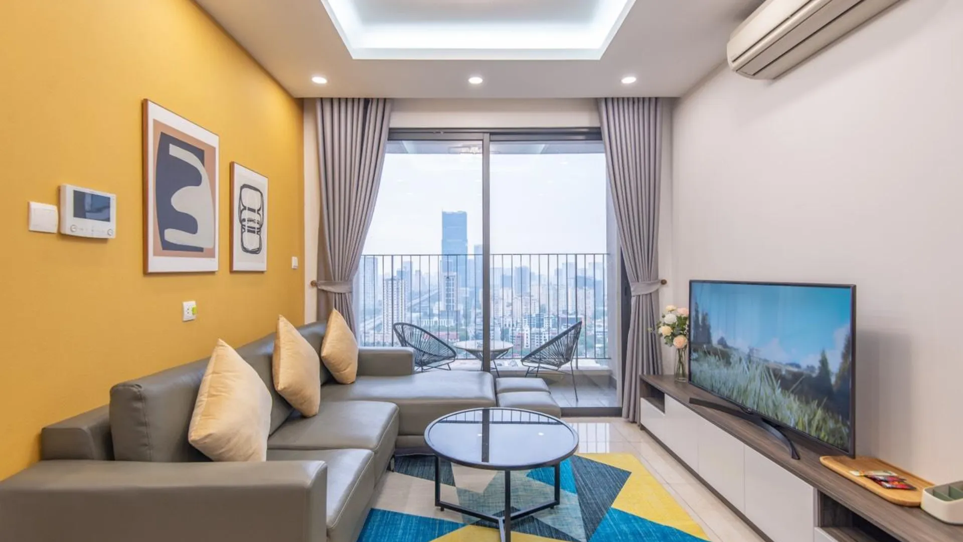 하노이 HKG - 빈홈즈 디캐피탈 모던 - 스페이셔스 5성급 게스트하우스 스위트룸