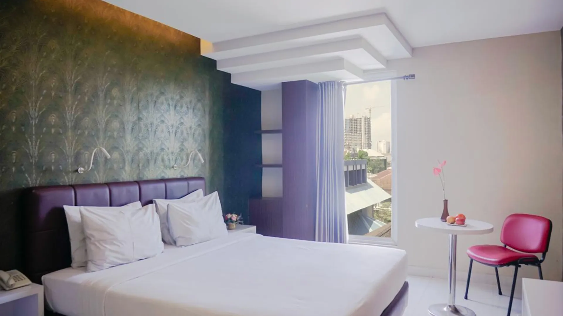 마카사르 엠프레스 호텔 마카사르 시티 센터 바이 LIFE 3성급 호텔 스위트룸