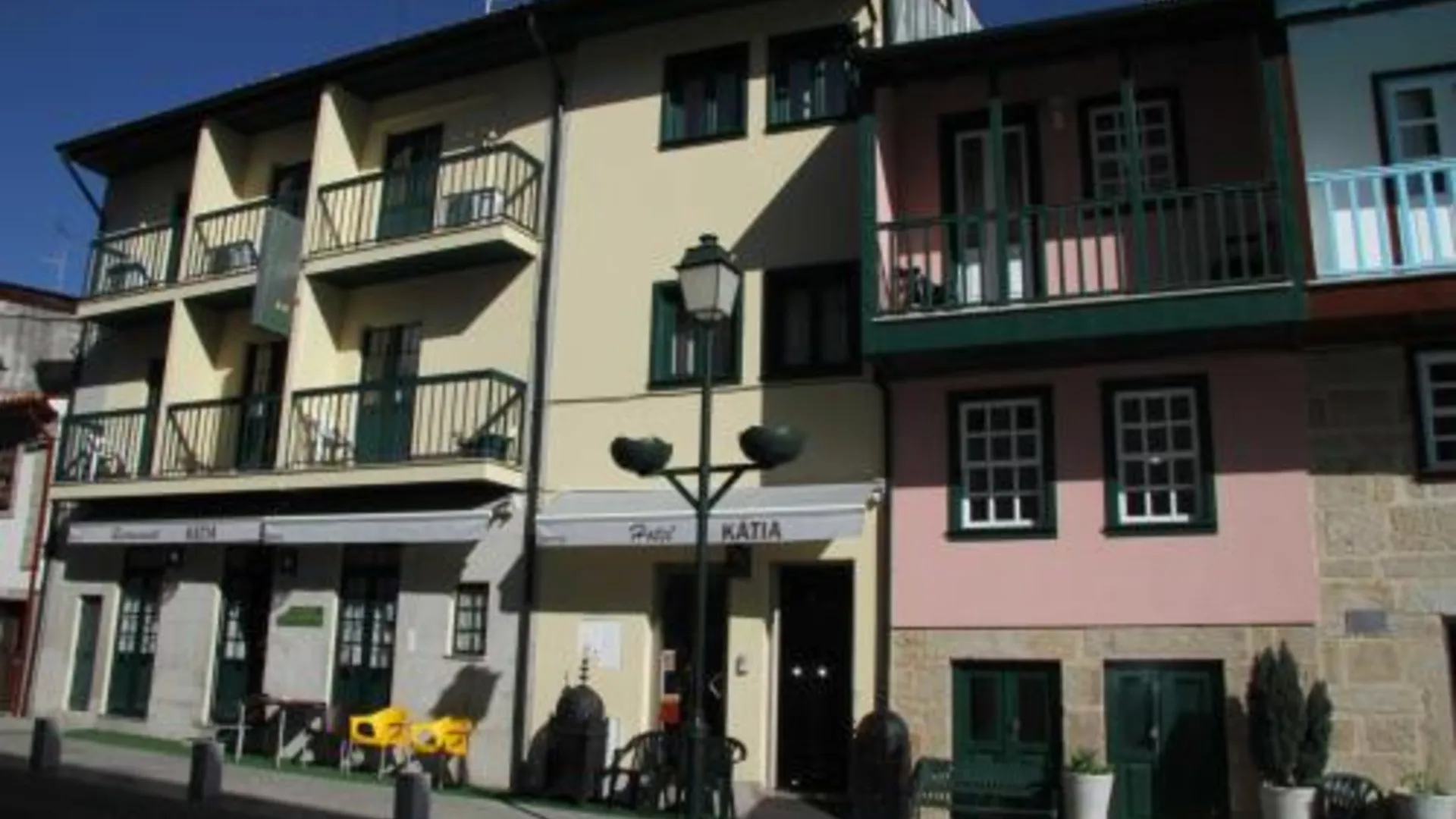 차베스 Hotel Katia 2성급 호텔 외관