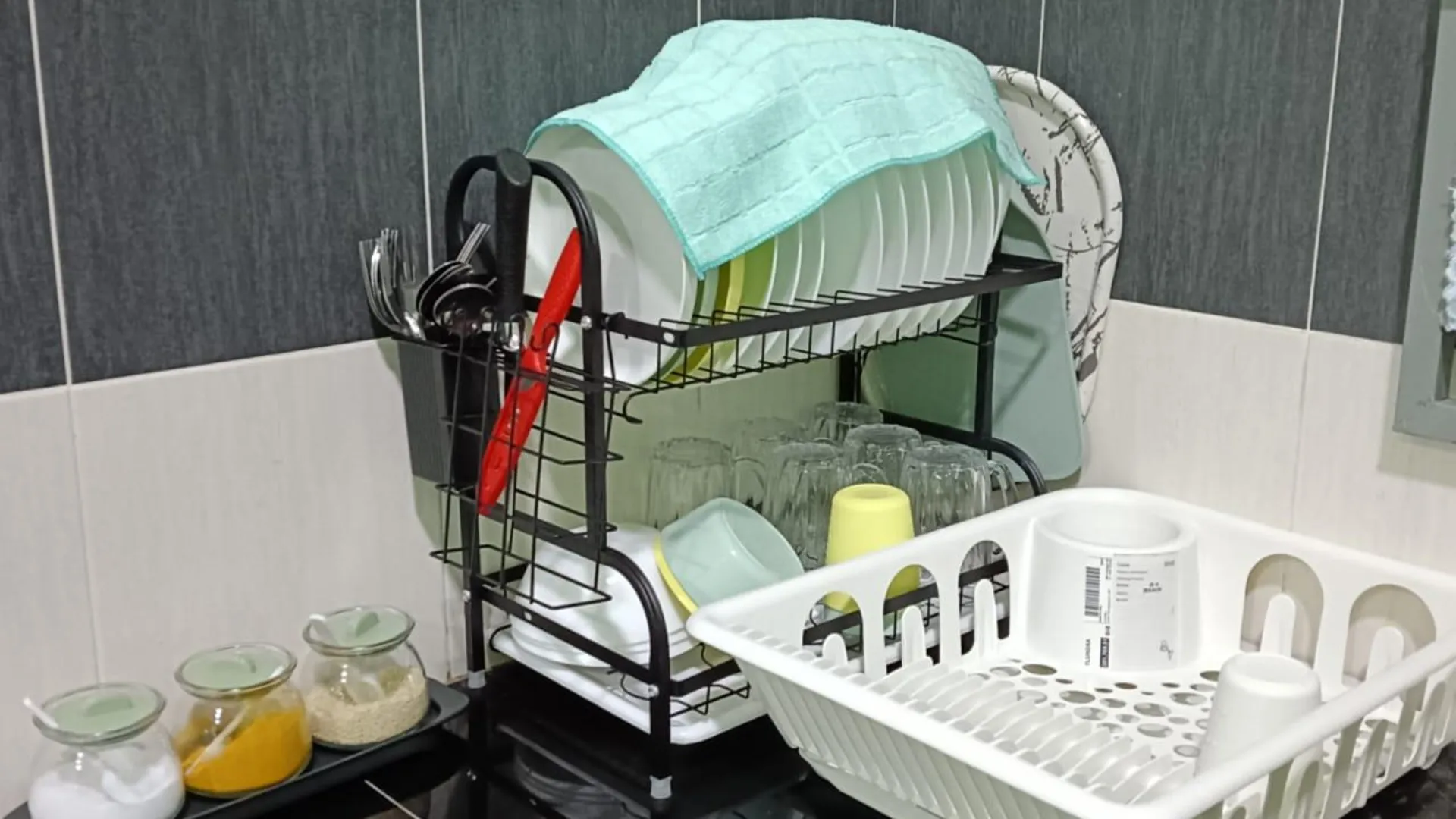 추카이 캄풍 부킷 쿠앙의  (1100m², 침실 3개, 프라이빗 욕실 2개) 3성급 싱글룸 객실