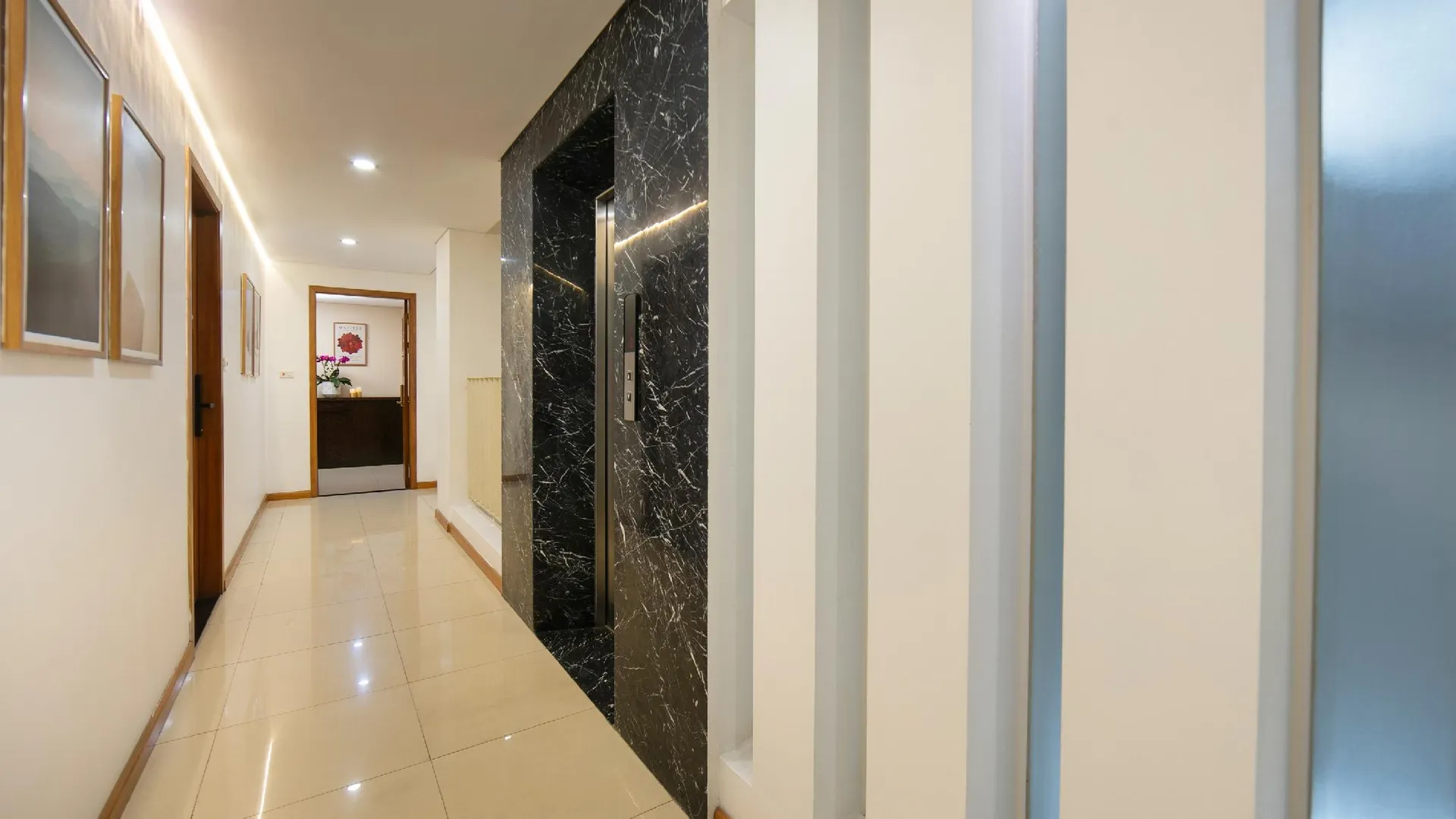 하노이 HB 서비스 아파트먼트 - 121B 콴 호아 2성급 호텔 레스토랑