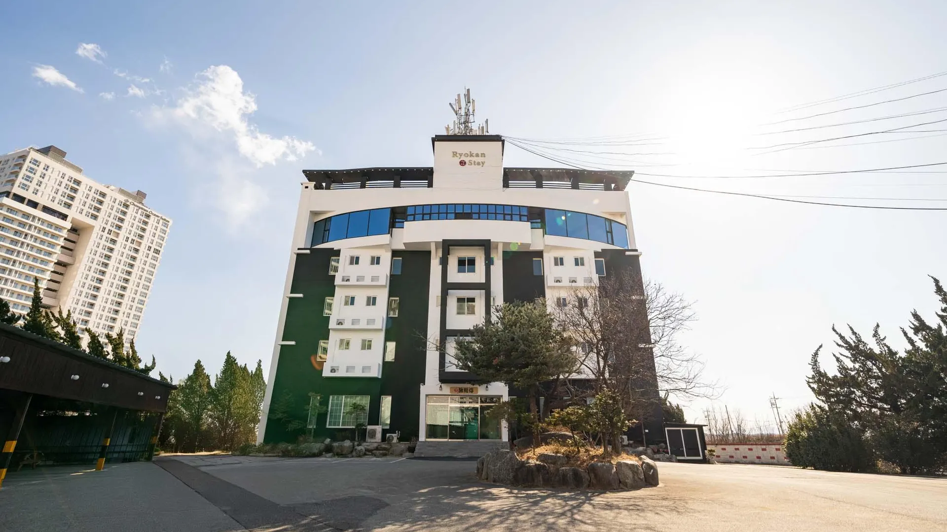 강릉 강릉 경포대 료칸스테이 호텔 외관