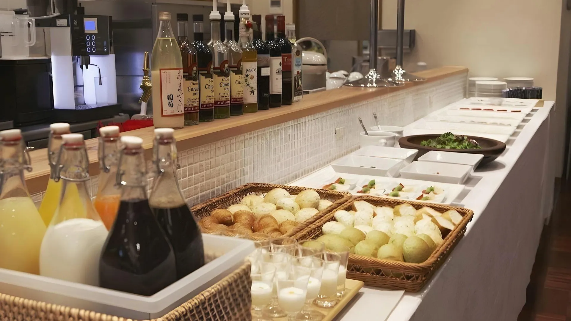 오사카 렘 신-오사카 4성급 호텔 레스토랑