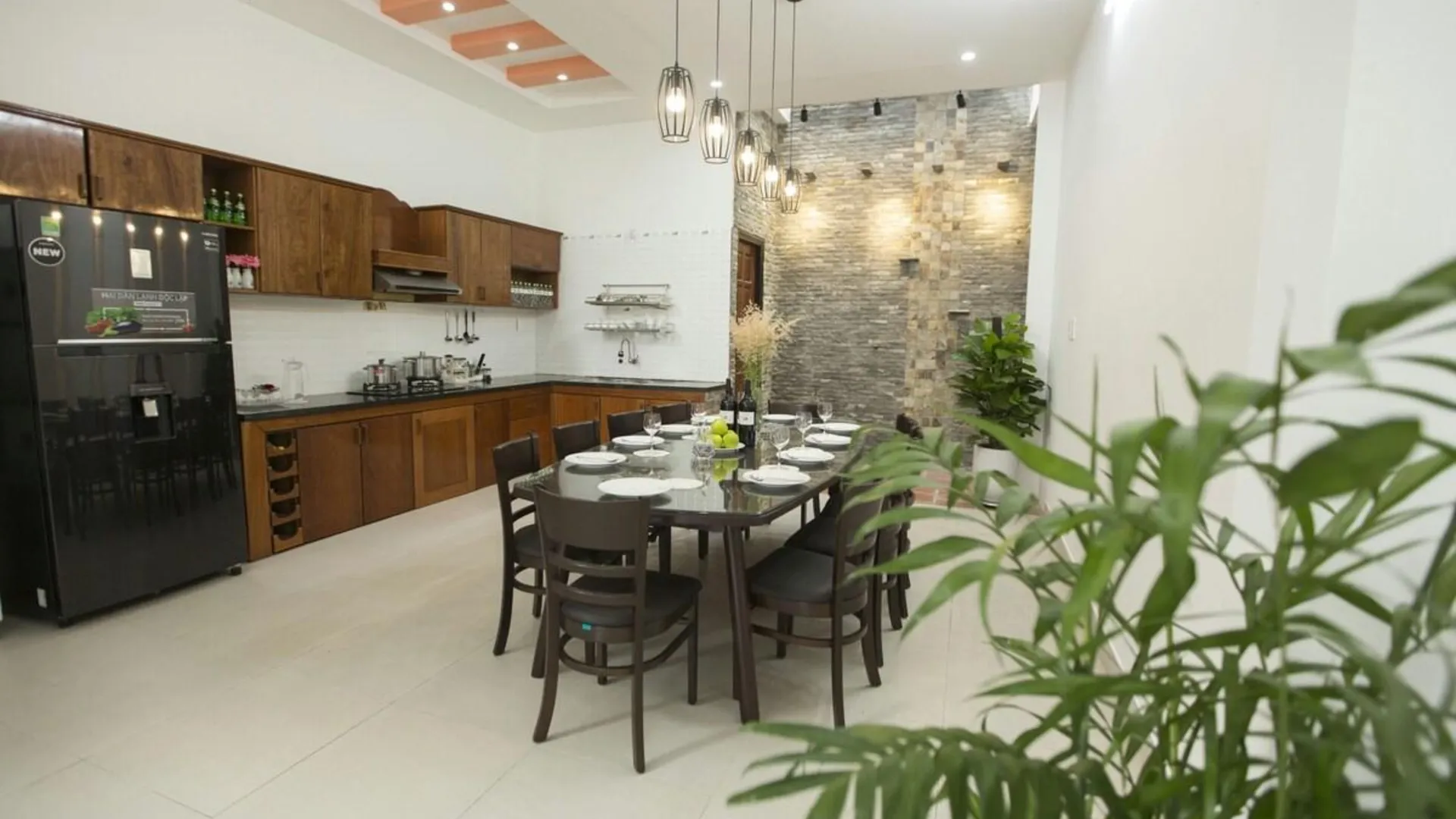 다낭 푸옥미의 프라이빗 하우스 (300m², 침실 4개, 프라이빗 욕실 5개) 4성급 게스트하우스 수영장