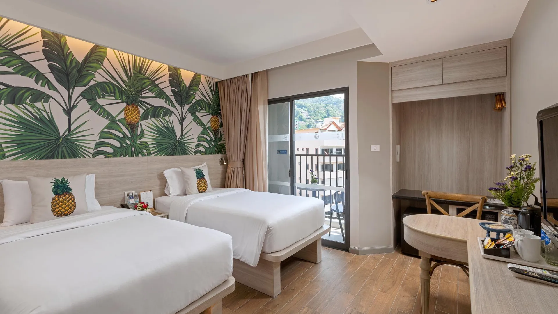 푸켓 사와디 파통 리조트 앤 스파 바이 톨라니 4성급 호텔 전망