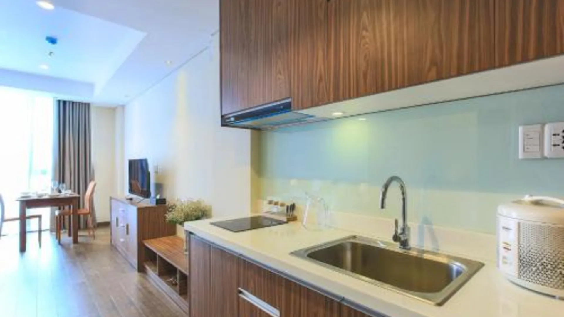 호치민 오로라 서비스드 아파트먼트 5성급 게스트하우스 수영장