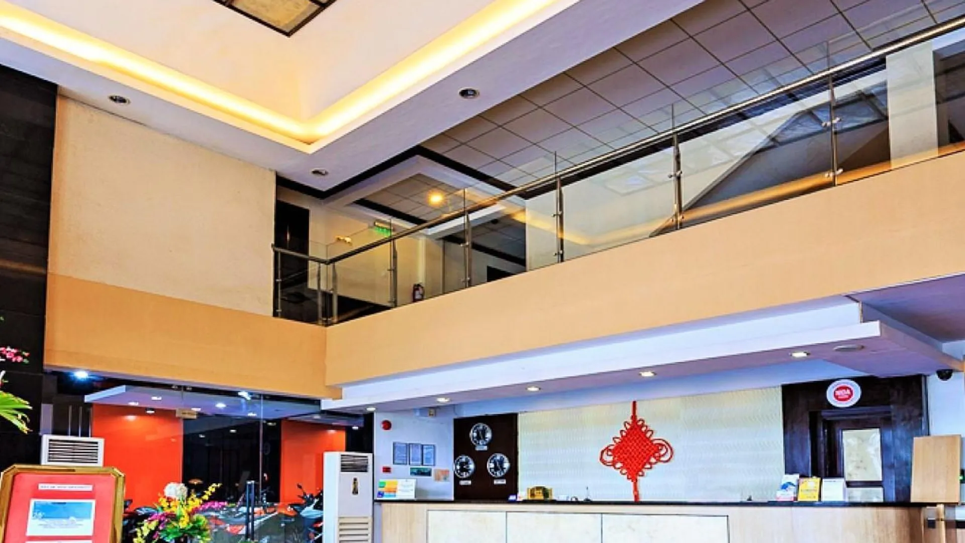 세부 디 오차드 세부 호텔 앤 스위트 파워드 바이 코코텔 3성급 호텔 로비