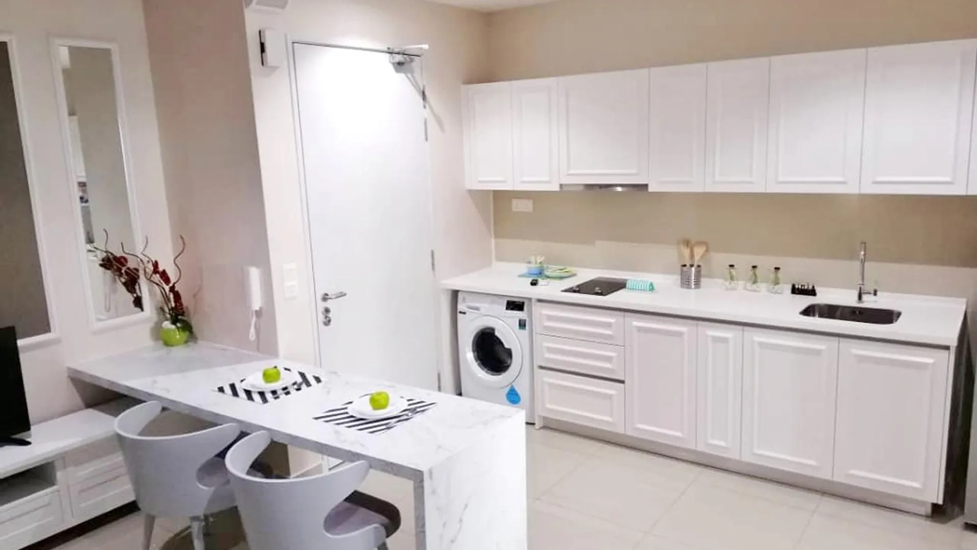 샤알람 Paris Comfort @ I-City (WiFi + Car Park) 3성급 싱글룸 수영장