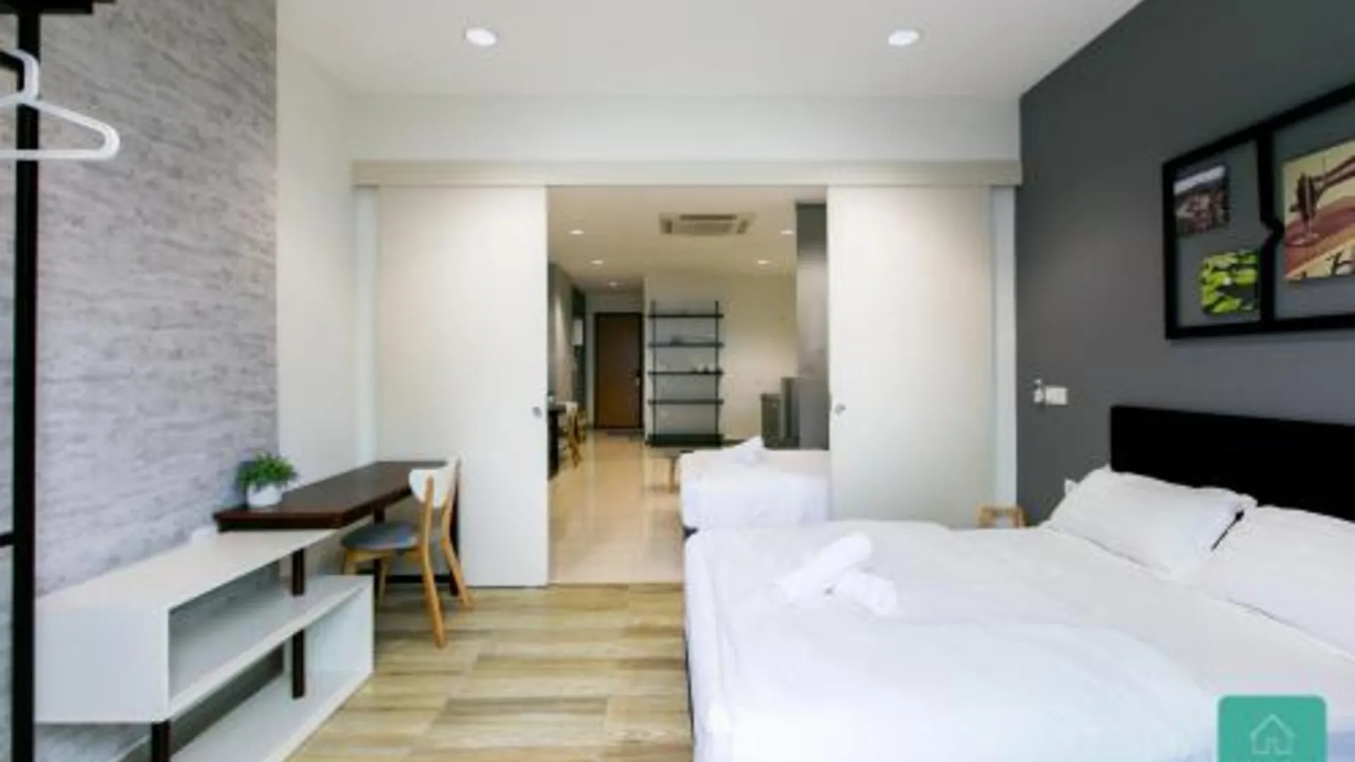 이포 JOMSTAY Octagon Ipoh Suites  5성급 게스트하우스 스위트룸