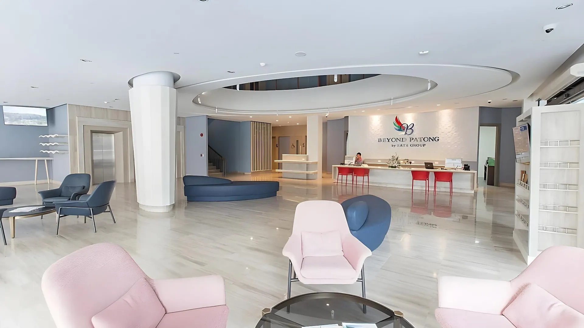 푸켓 비욘드 빠통 4성급 호텔 로비