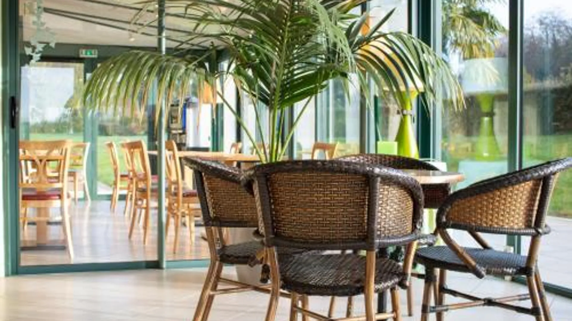 돈느망 상 마메 Brit Hotel Chateaudun 3성급 호텔 외관