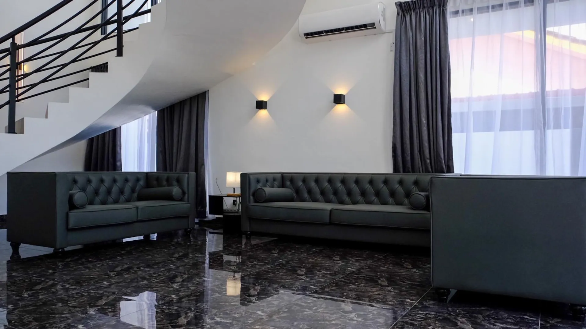 이포 탐분의 빌라 (500m², 침실 8개, 프라이빗 욕실 8개) 3성급 싱글룸 전망