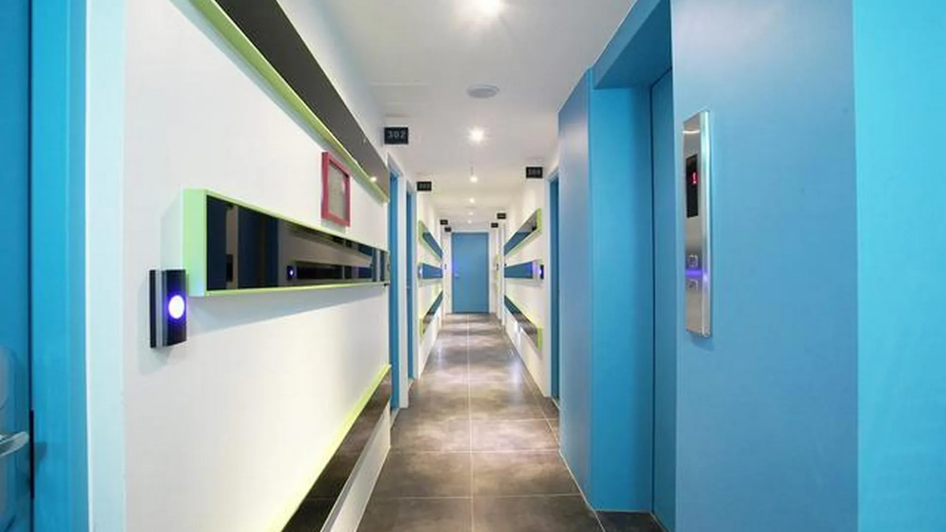 서울 신림 더 메이 1성급 호텔 로비