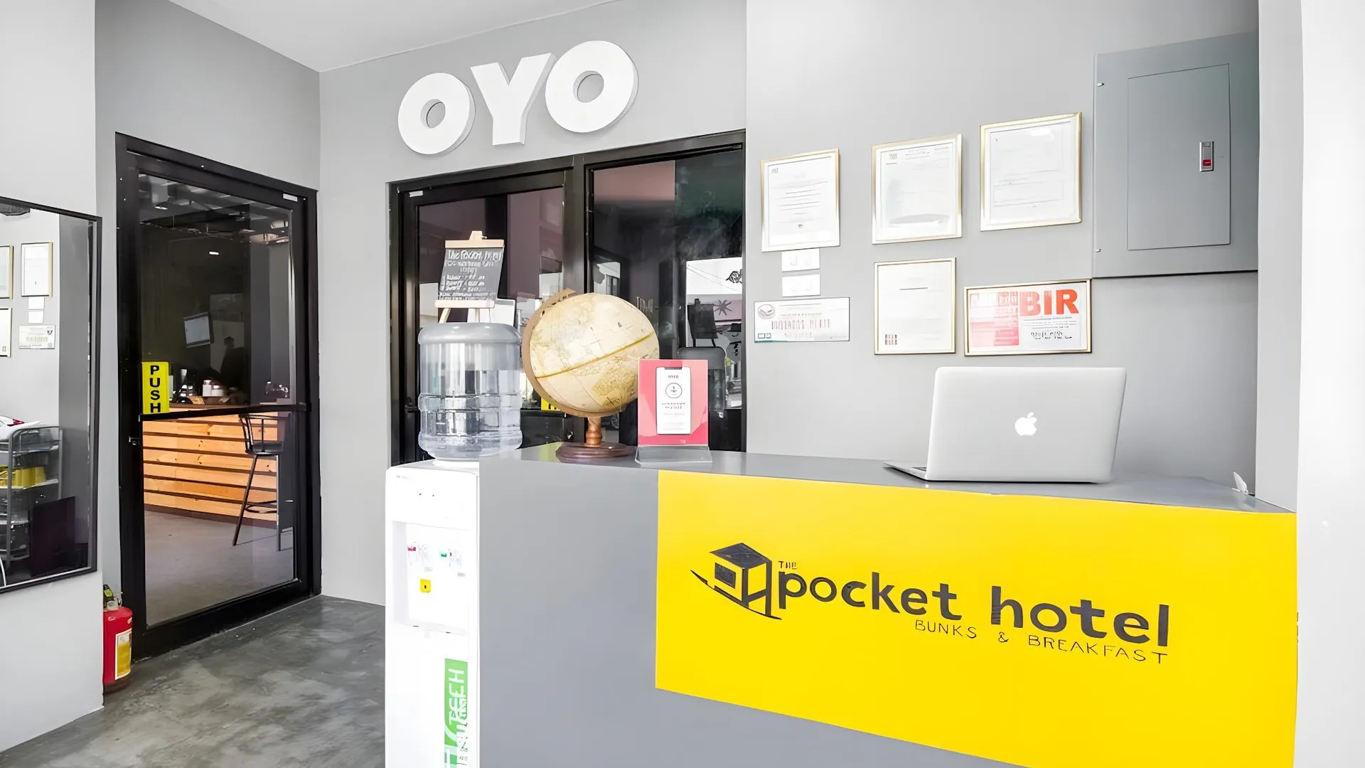 세부 포켓 호텔 번크스 앤 브렉퍼스트 2성급 호텔 수영장