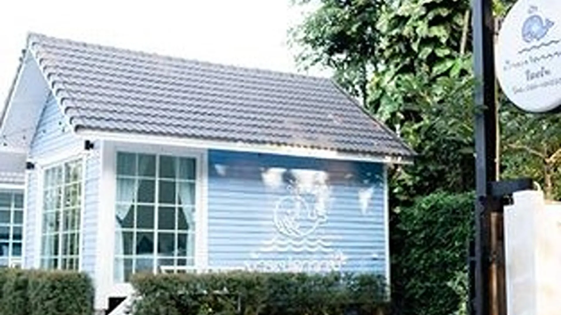 치앙라이 산 사이의 방갈로 (24m², 침실 3개, 프라이빗 욕실 3개) 4성급 게스트하우스 전망