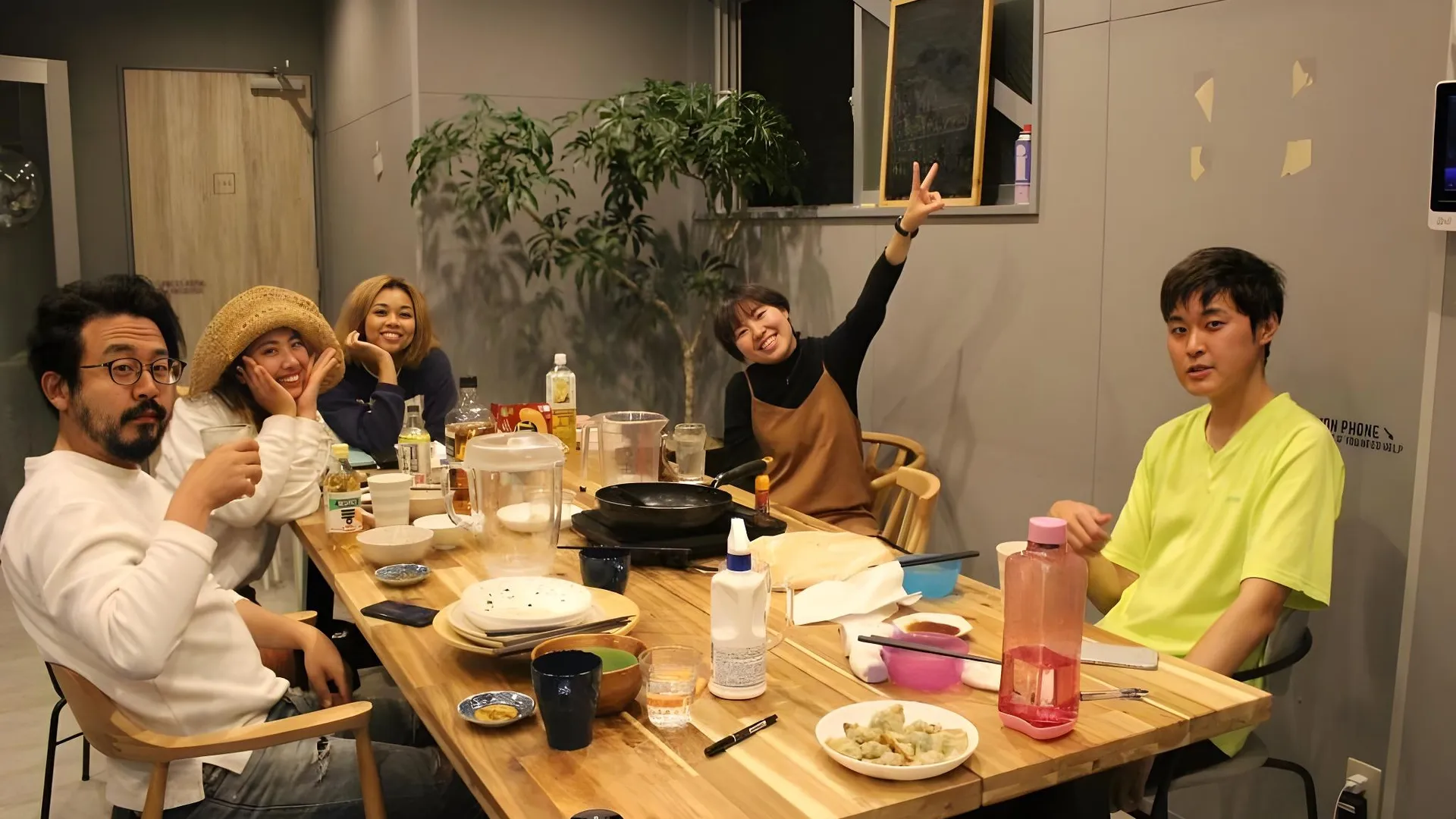 후쿠오카 호스텔 스탠드 바이 미 5성급 호텔 객실