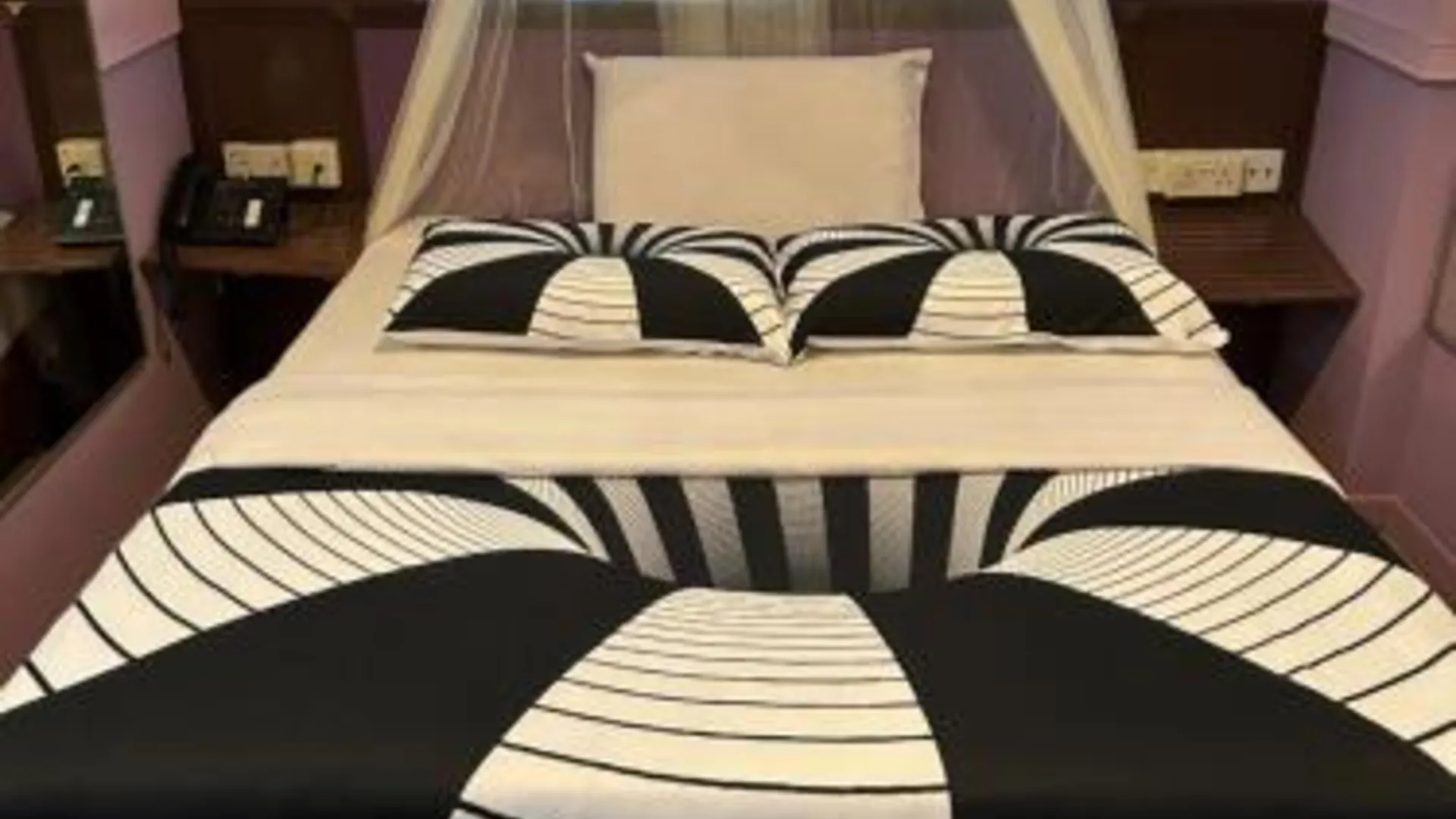 싱가포르 라 모드 (소피아) 호텔  2성급 호텔 스위트룸