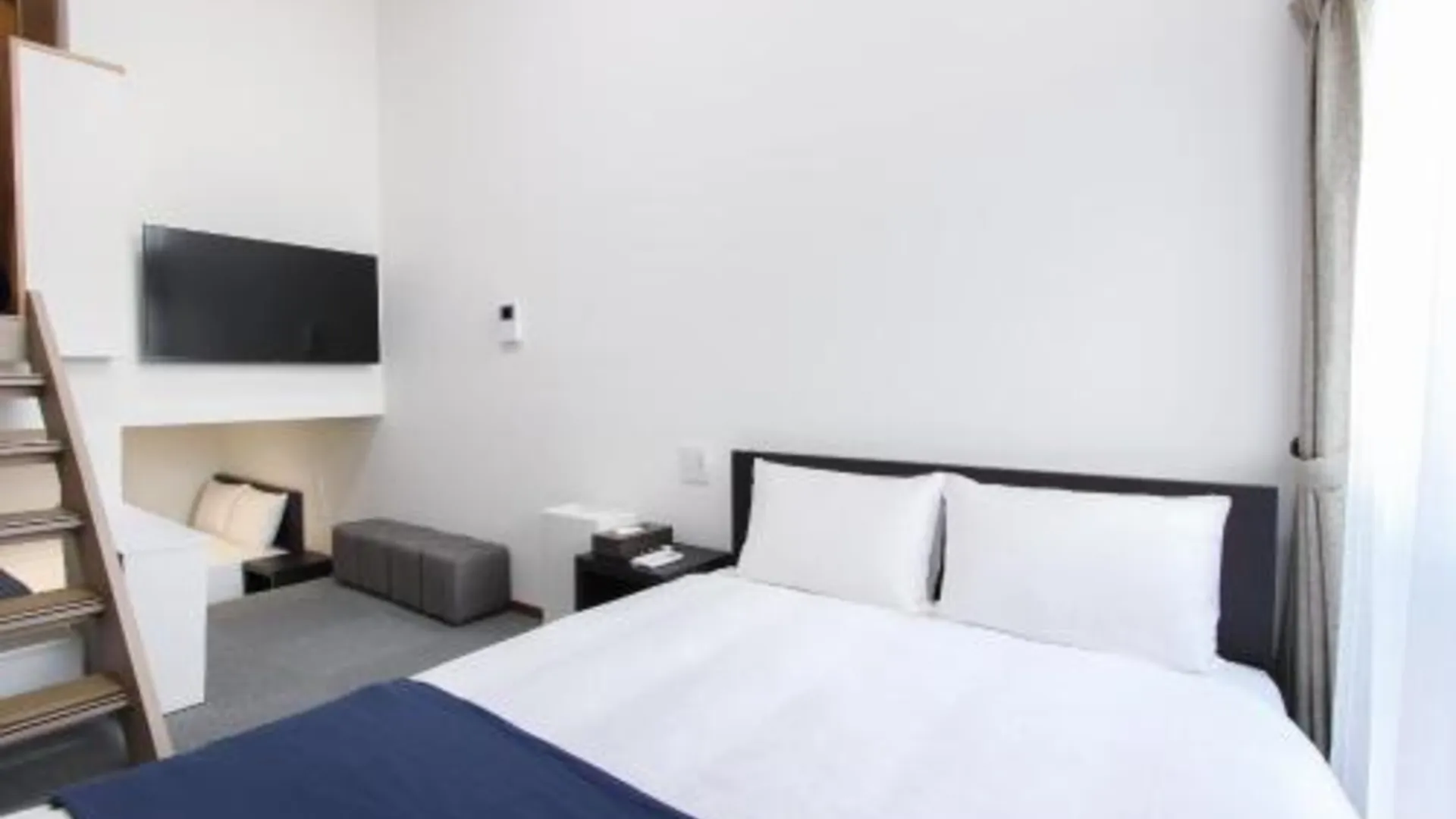 후쿠오카 아이보리 에키히가시 3성급 호텔 스위트룸