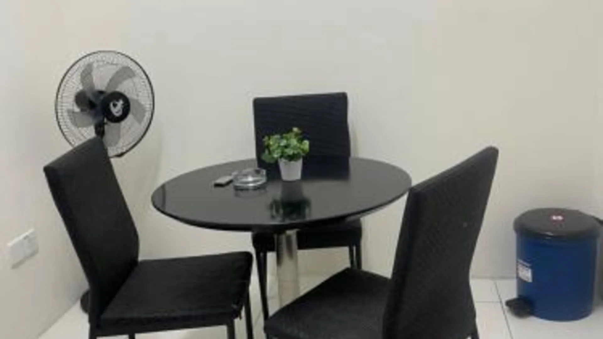 라하트 라핫의 프라이빗 하우스 (160m², 침실 4개, 프라이빗 욕실 3개) 4성급 게스트하우스 객실