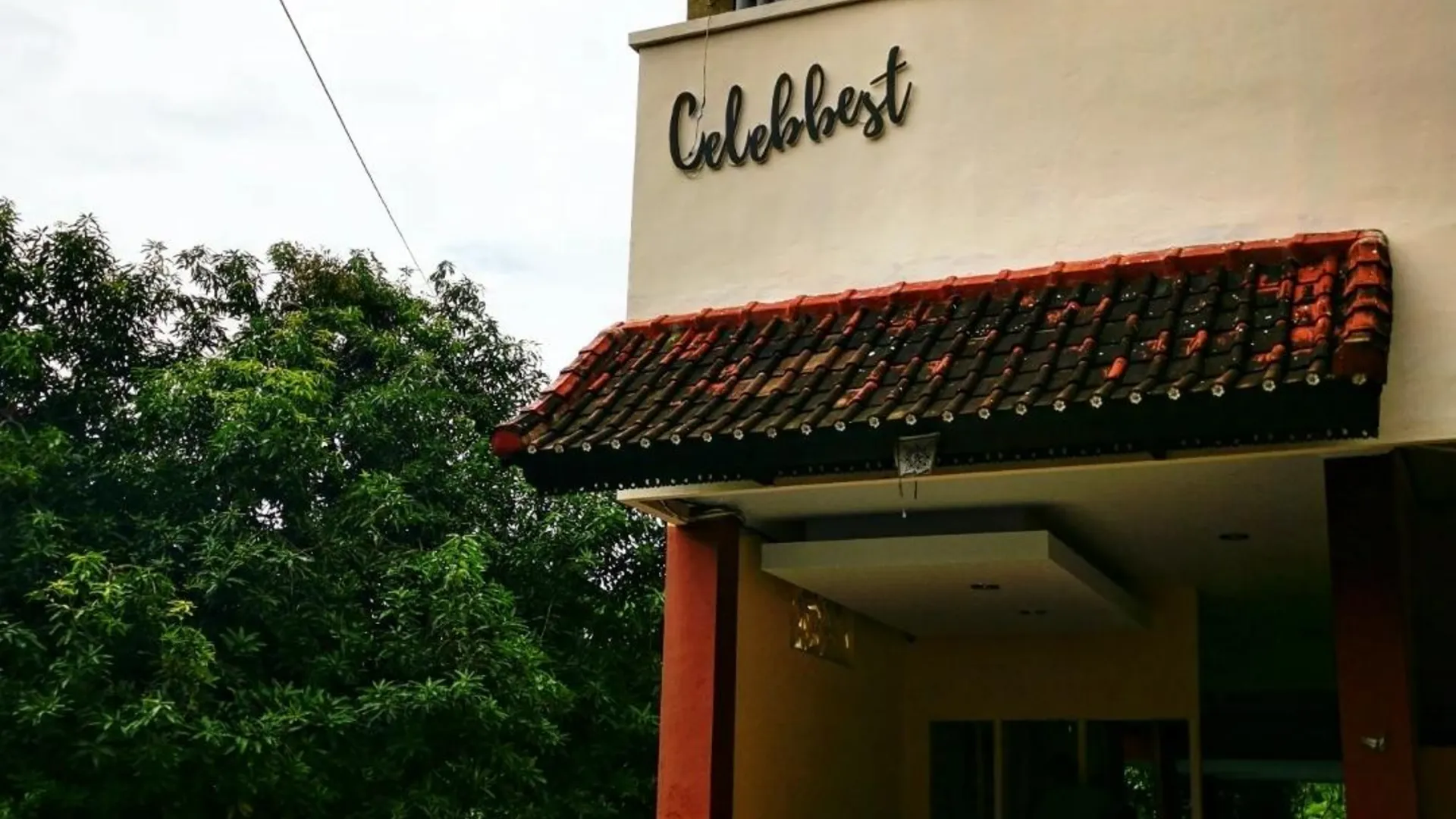 발리 셀레브베스트 쿠타 3성급 게스트하우스 외관