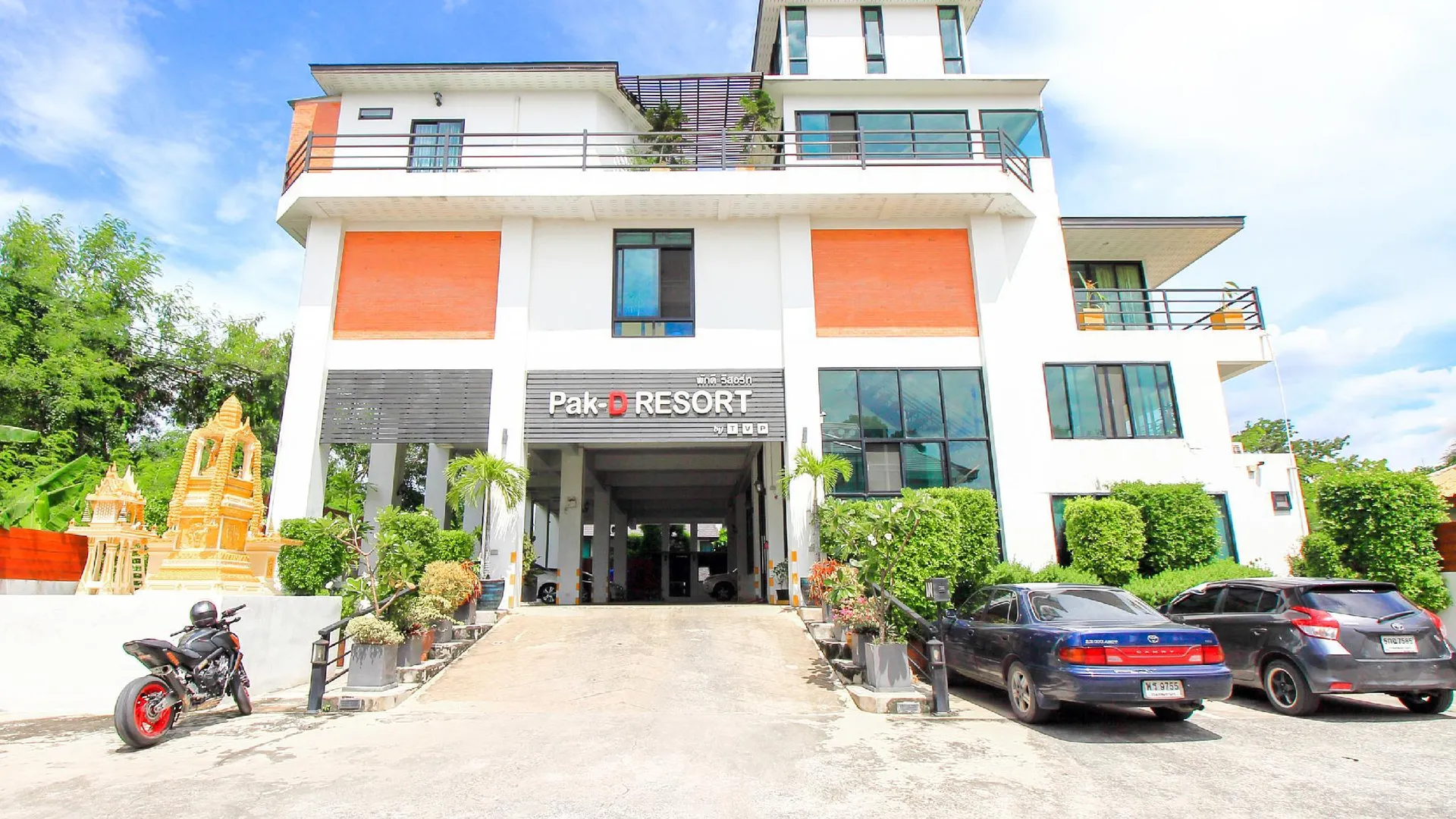 방콕 OYO 318 팍디 리조트 - 직원 백신 접종 2성급 호텔 객실