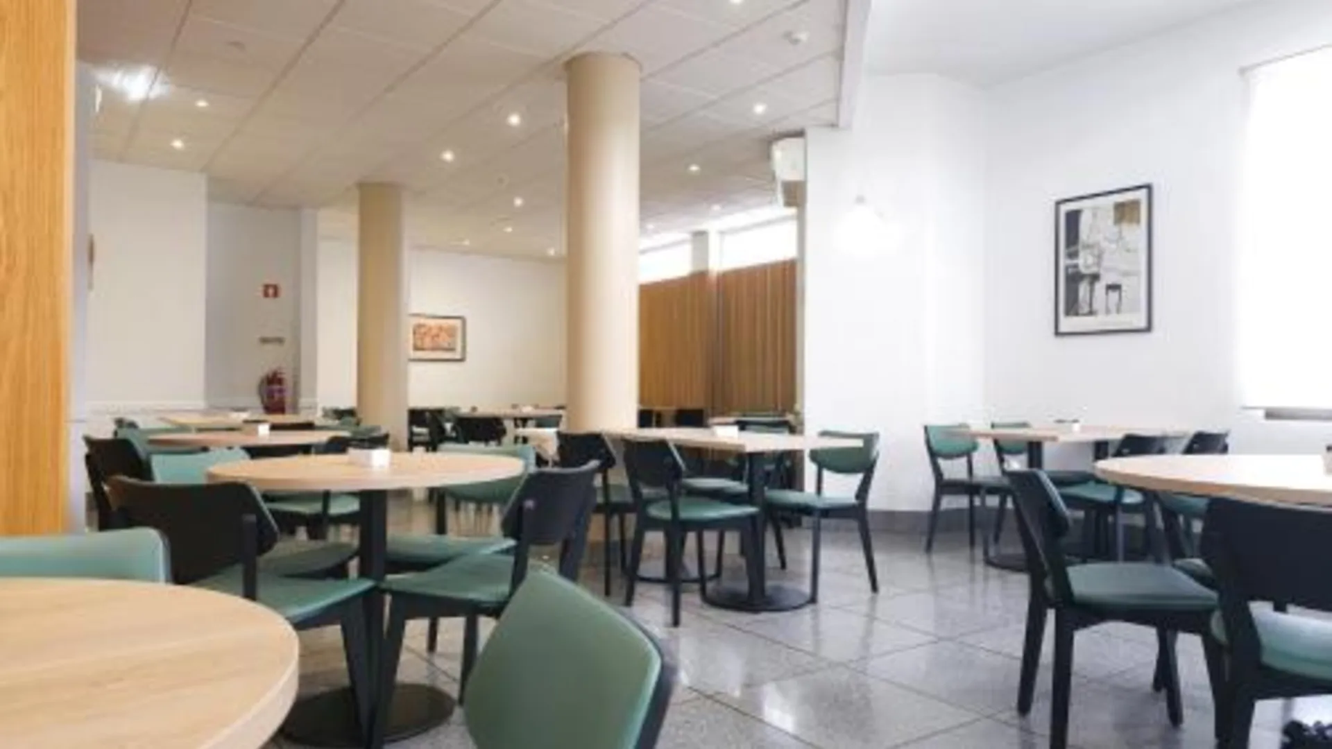 세투발 호텔 라이타우 3성급 호텔 객실