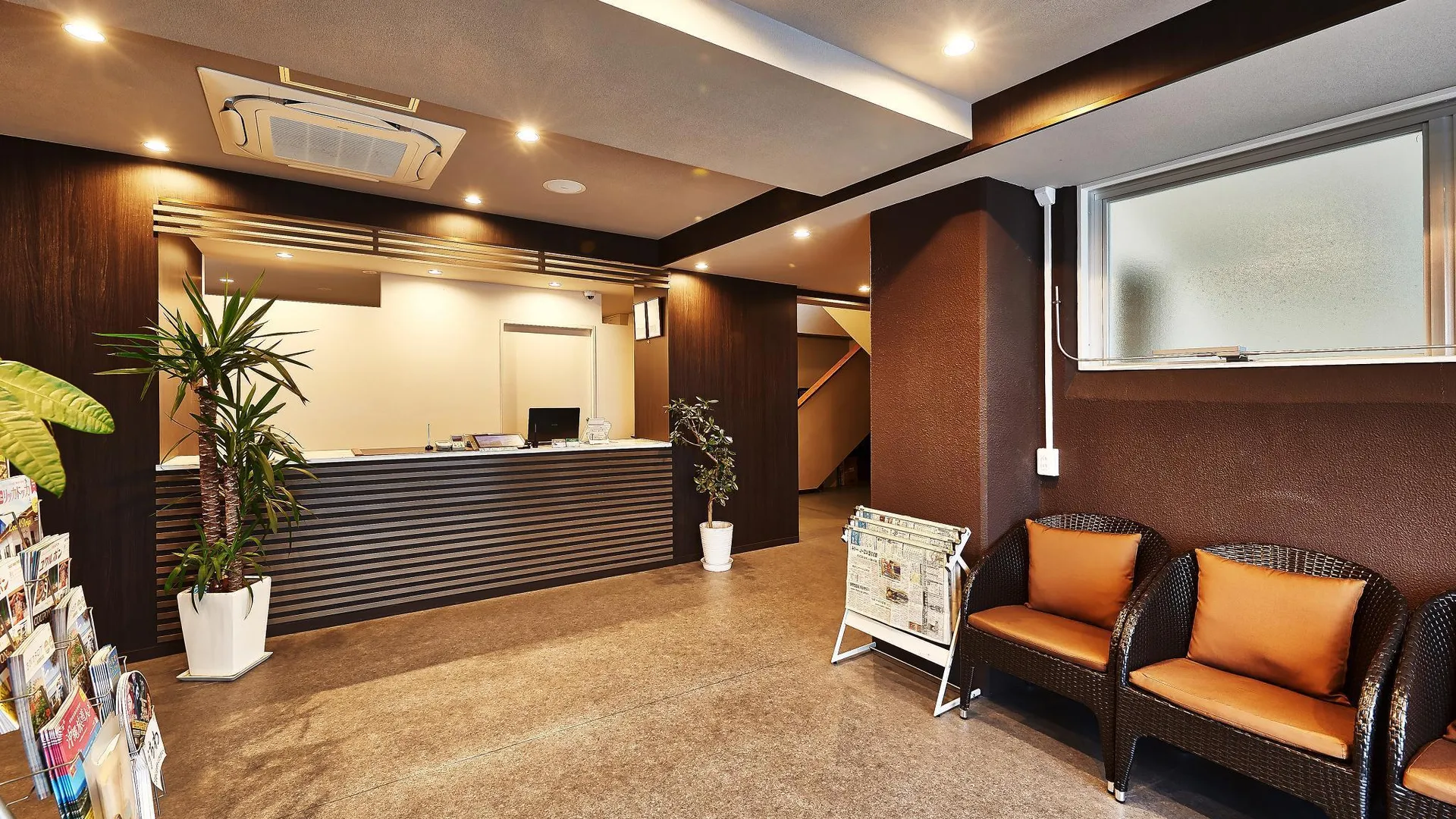 오키나와 본섬 크라운 호텔 오키나와 아넥스 4성급 호텔 로비