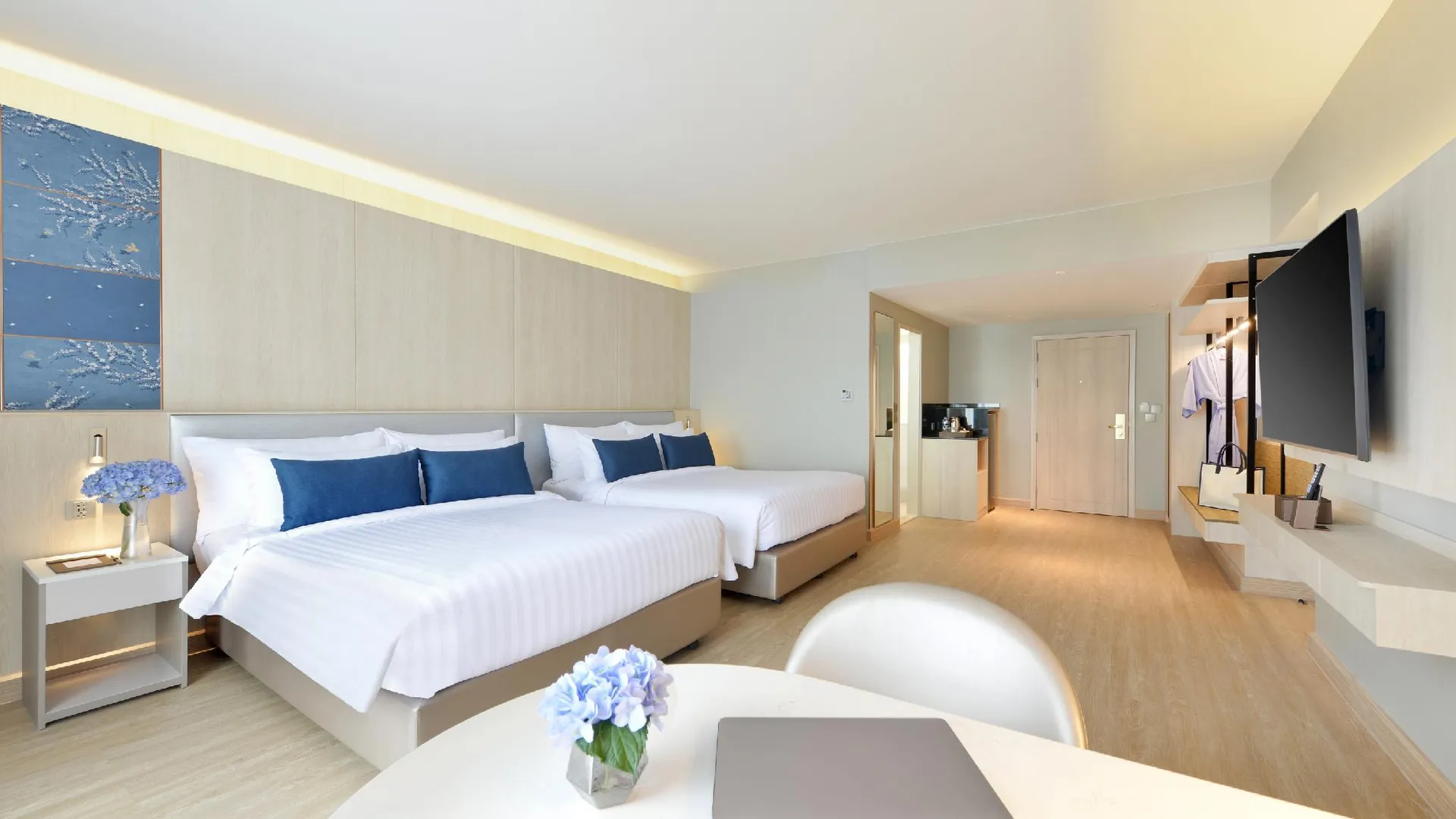 방콕 센터 포인트 플러스 호텔 프라투남 4성급 호텔 객실