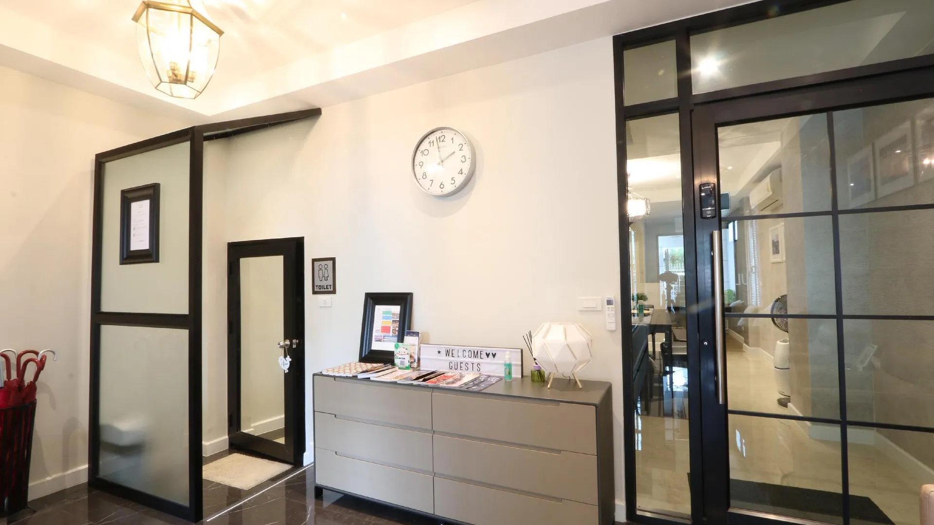 방콕 느뵈 프리미어 레지던스 4성급 게스트하우스 레스토랑