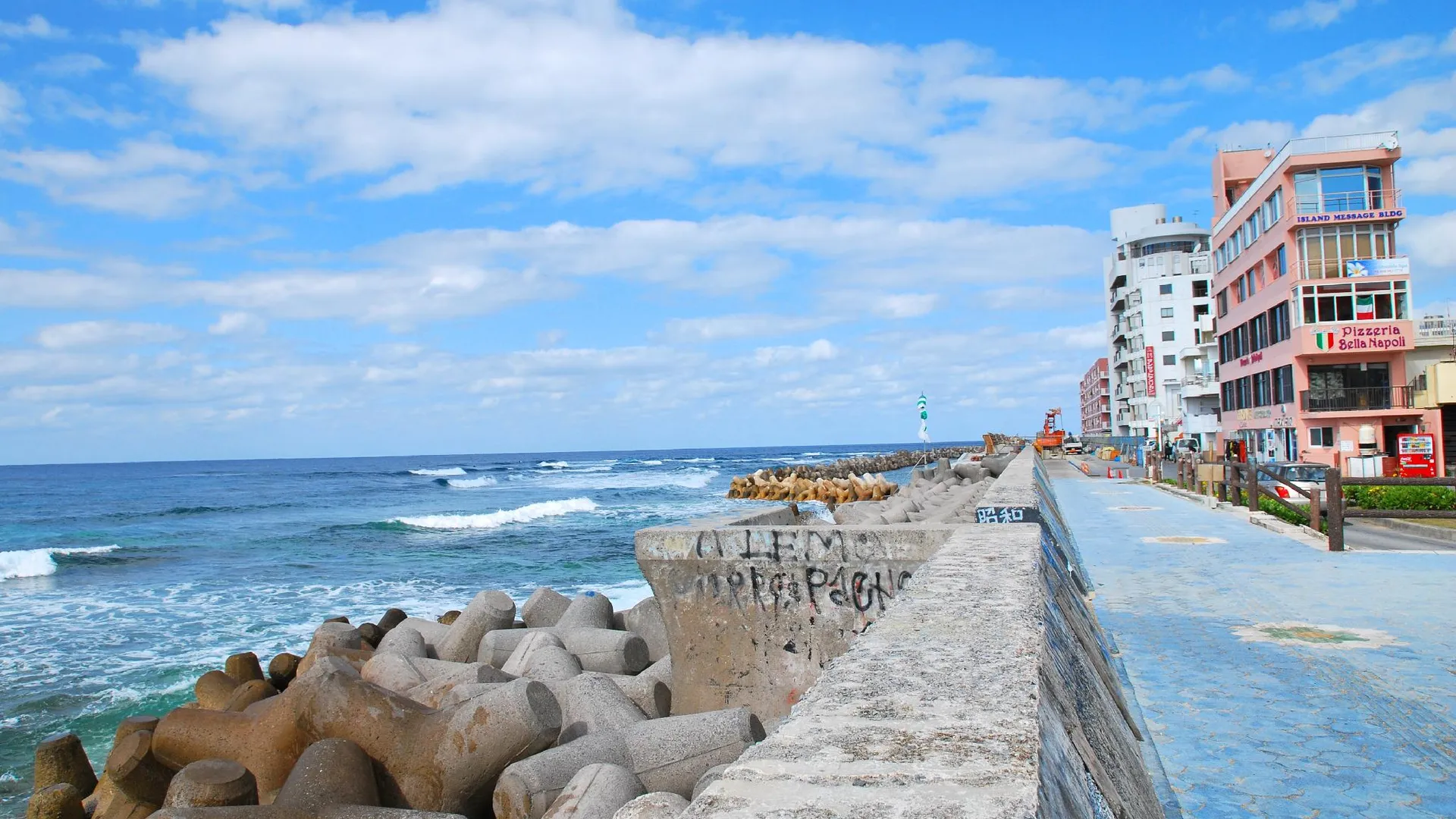 오키나와 본섬 미스터 긴조 그랜드 블루 차탄 3성급 호텔 객실