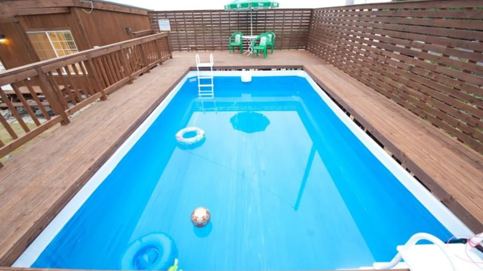 신안군(전남) 신안 나무늘보펜션 2성급 게스트하우스 외관