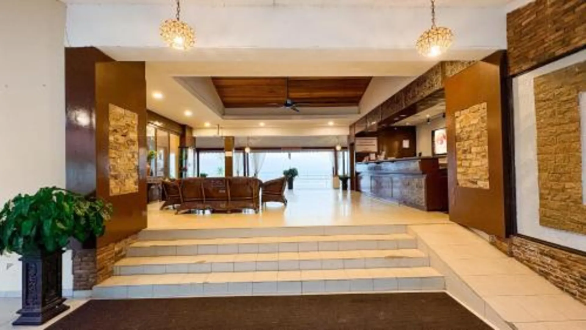 말라카 LOVITA TANJUNG BIDARA BEACH RESORT 4성급 호텔 외관