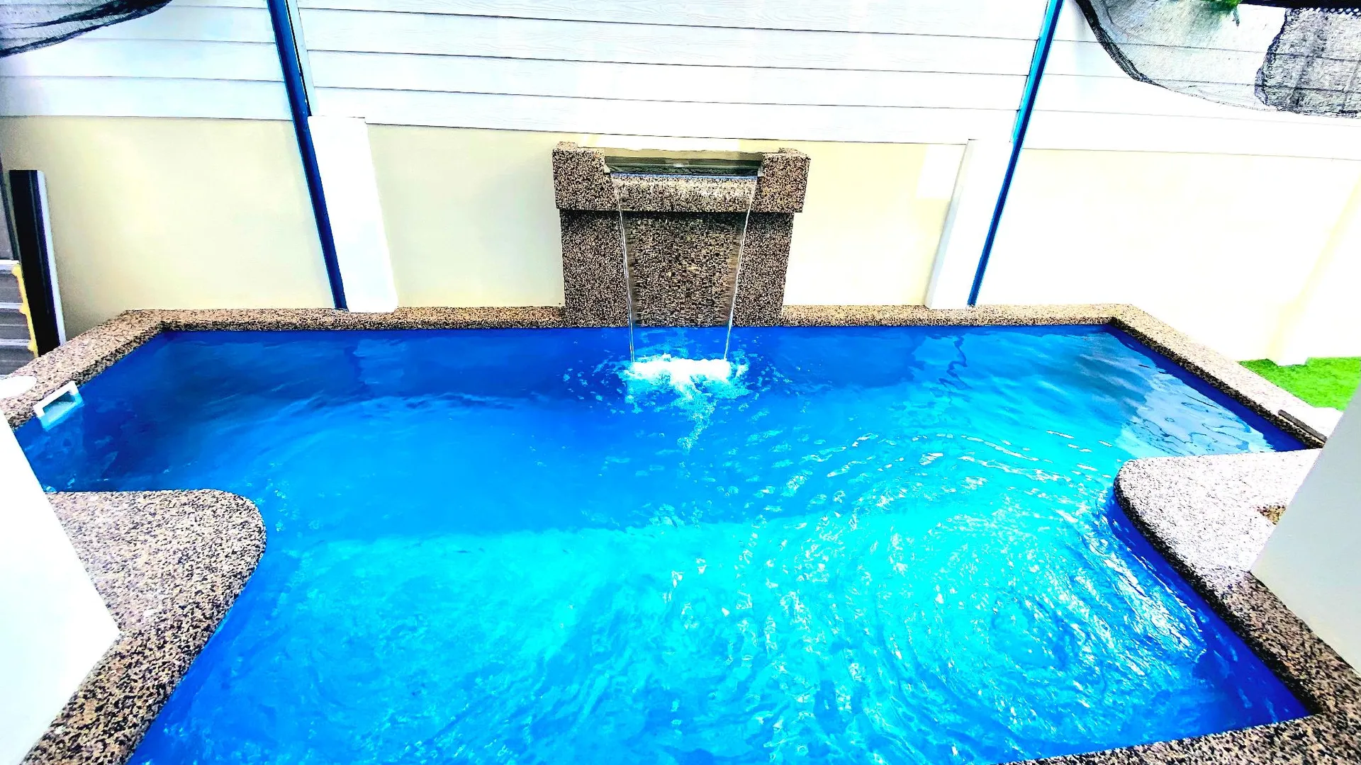 숭가이 페타니 숭아이 페타니 센트럴 의 프라이빗 하우스 (m², 침실 4개, 프라이빗 욕실 3개) 2성급 게스트하우스 객실