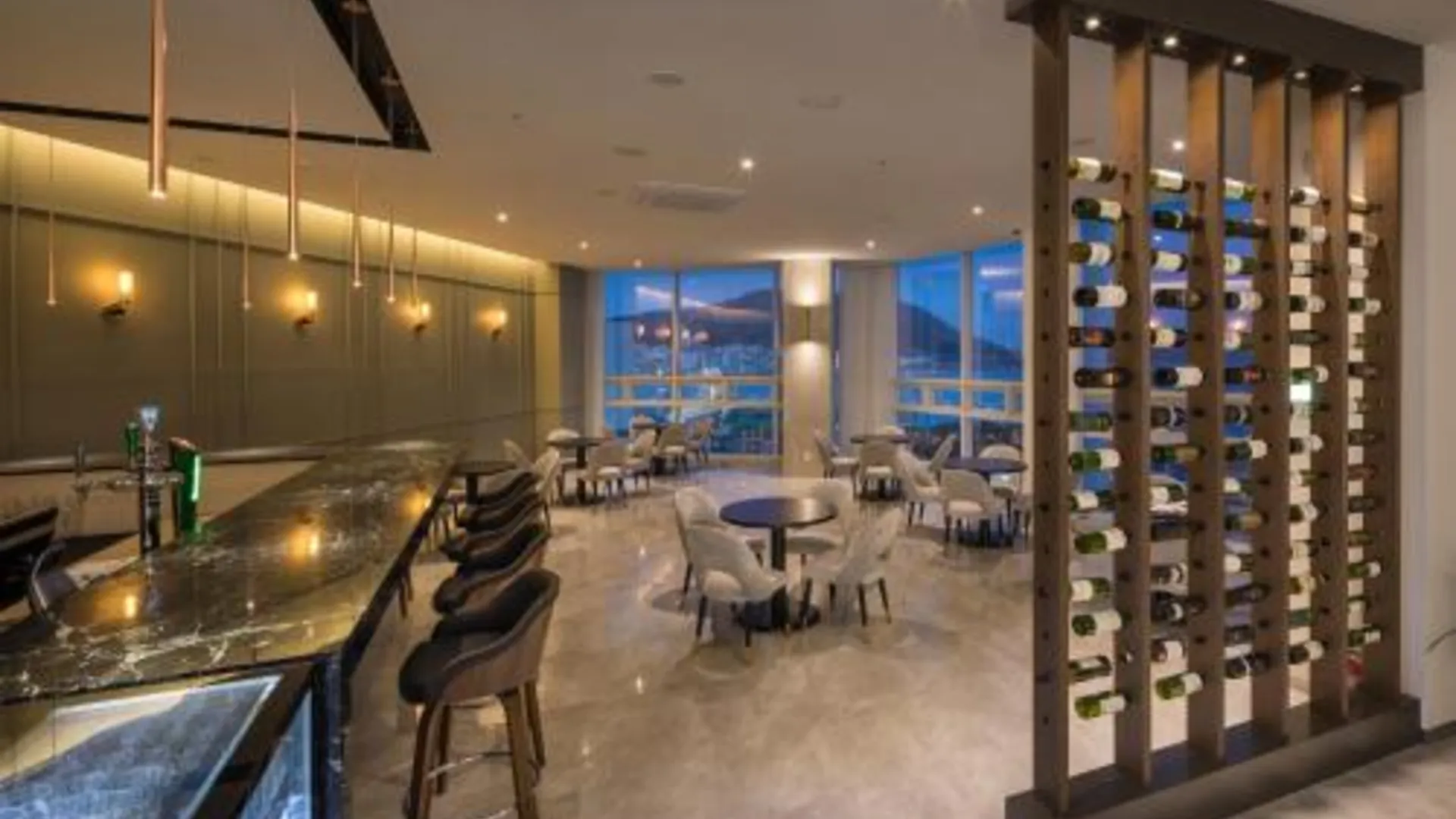 부산 그랩 디 오션 송도 4성급 호텔 로비