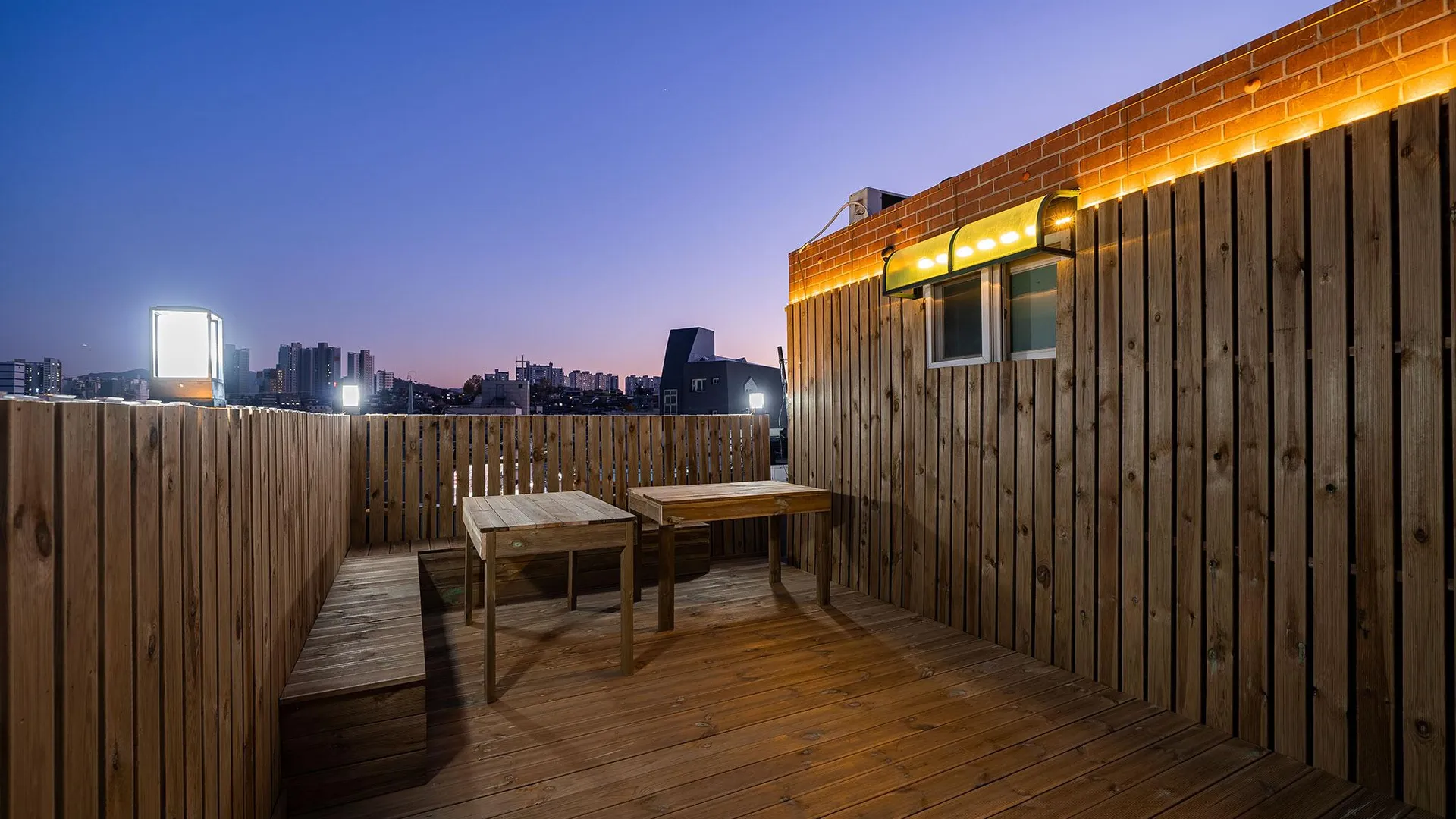 서울 흥 스테이 2성급 호텔 외관